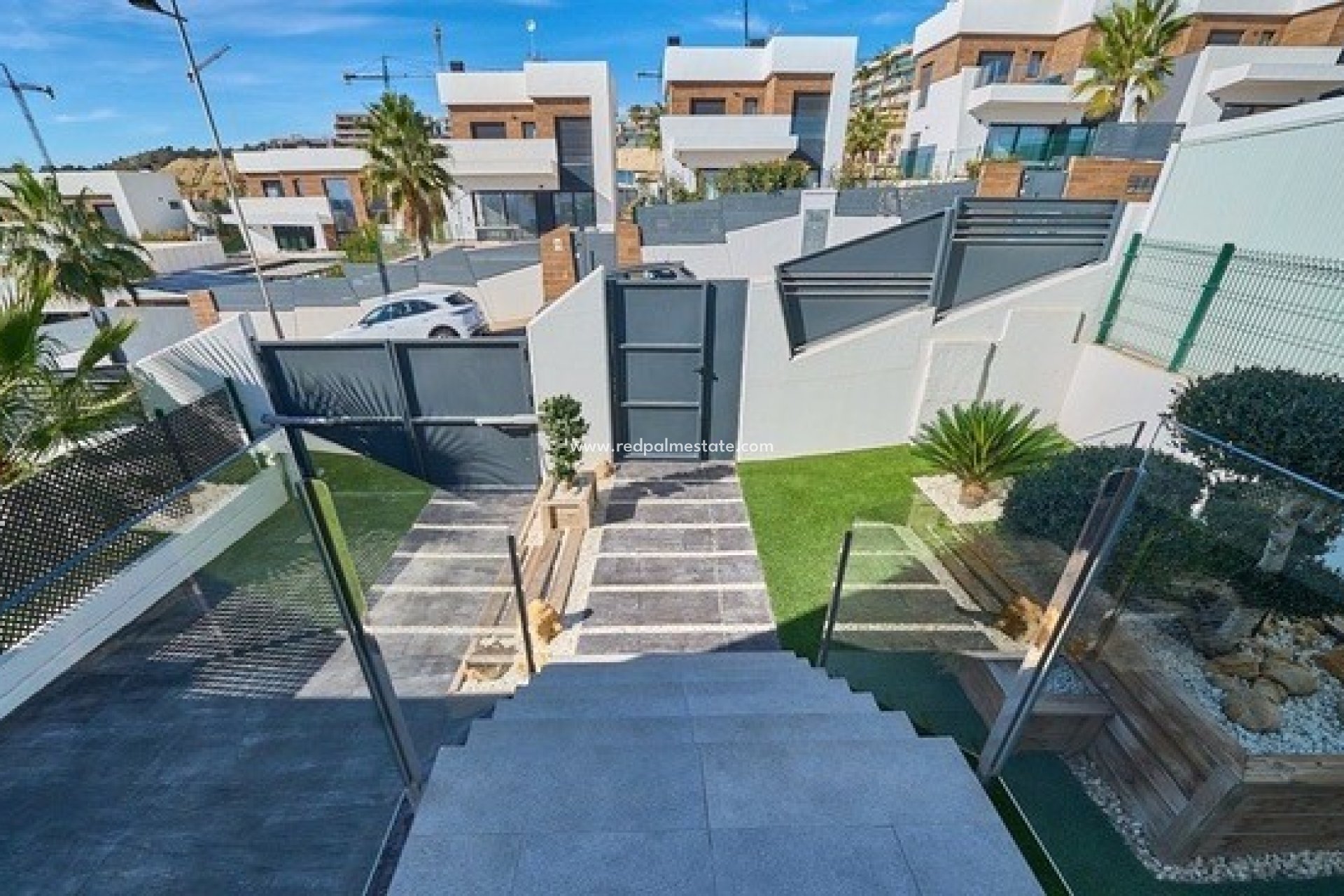 Revente - Villa -
Finestrat