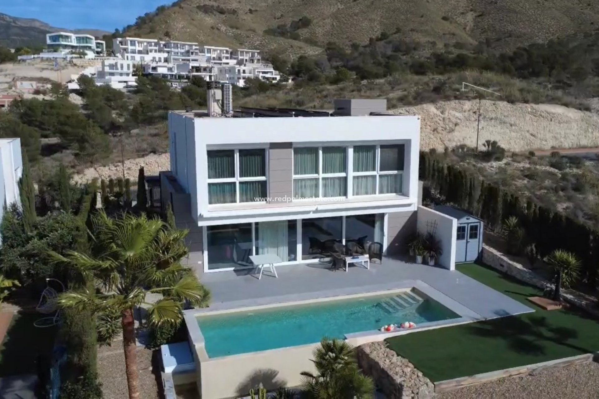 Revente - Villa -
Finestrat