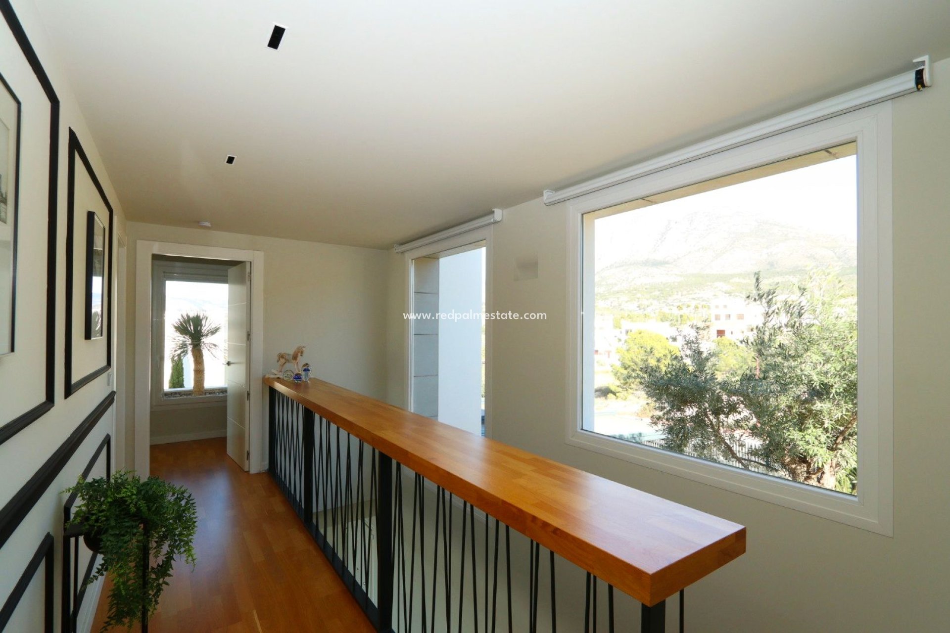 Revente - Villa -
Finestrat