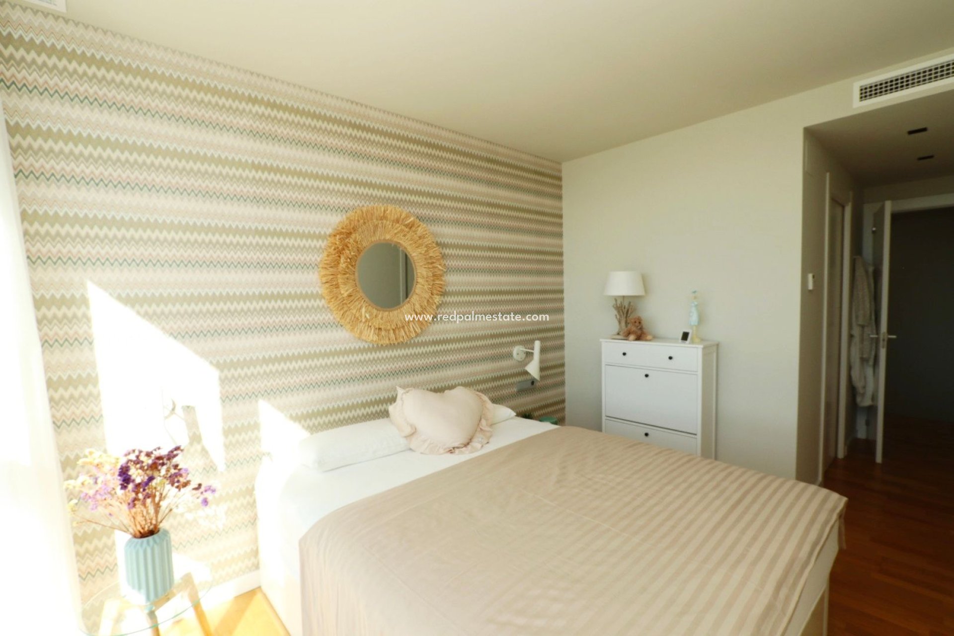 Revente - Villa -
Finestrat