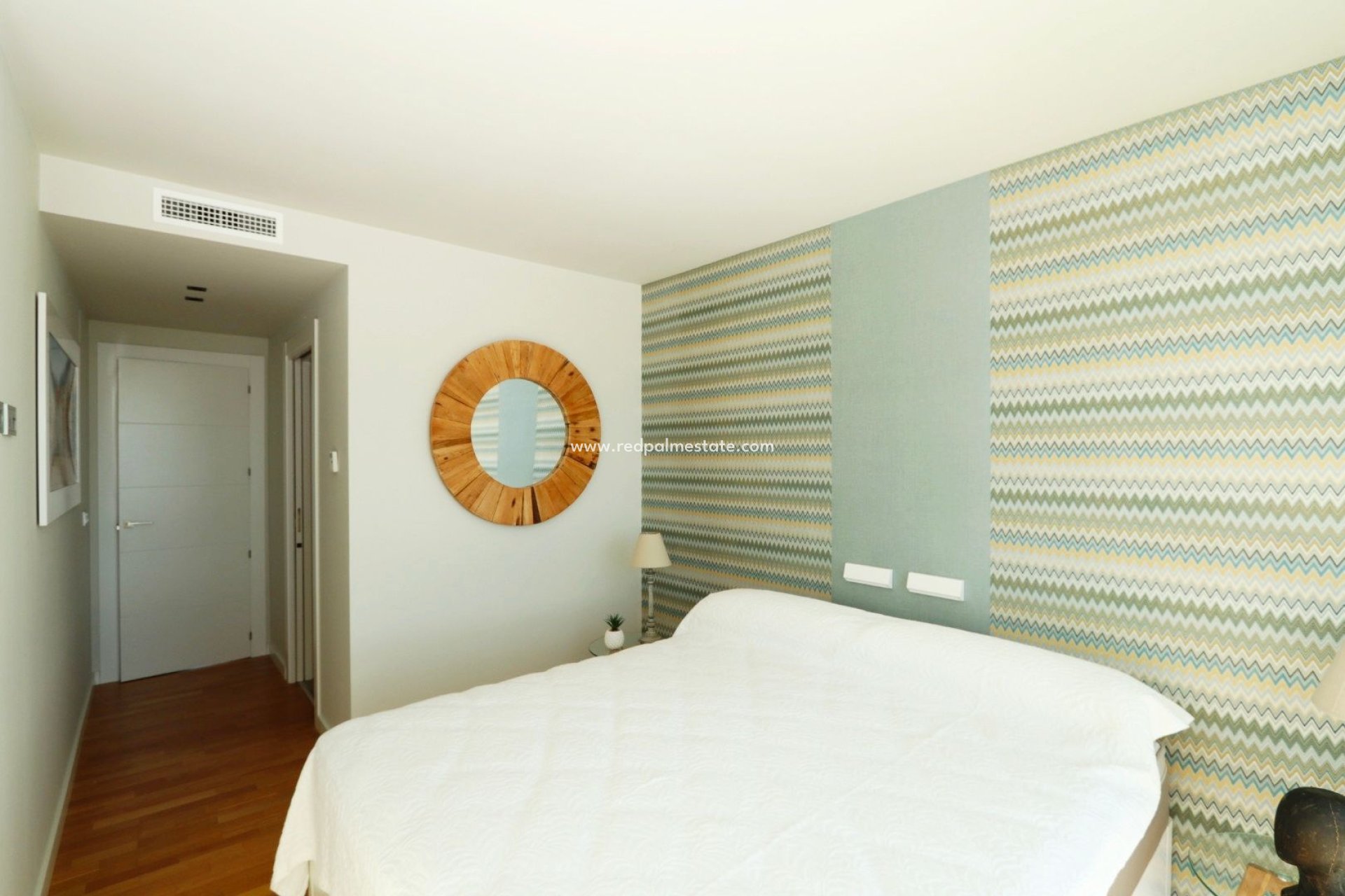 Revente - Villa -
Finestrat