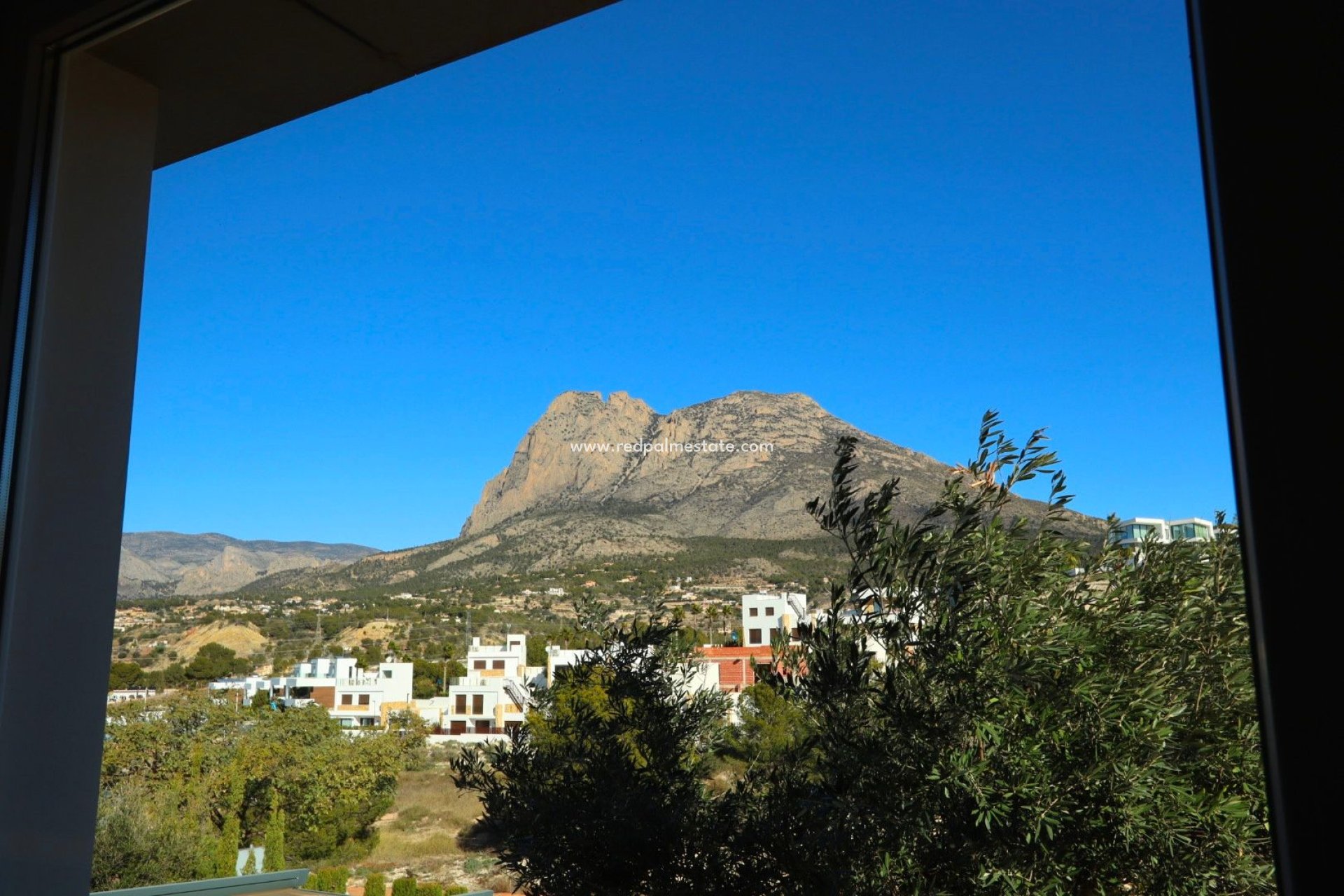 Revente - Villa -
Finestrat