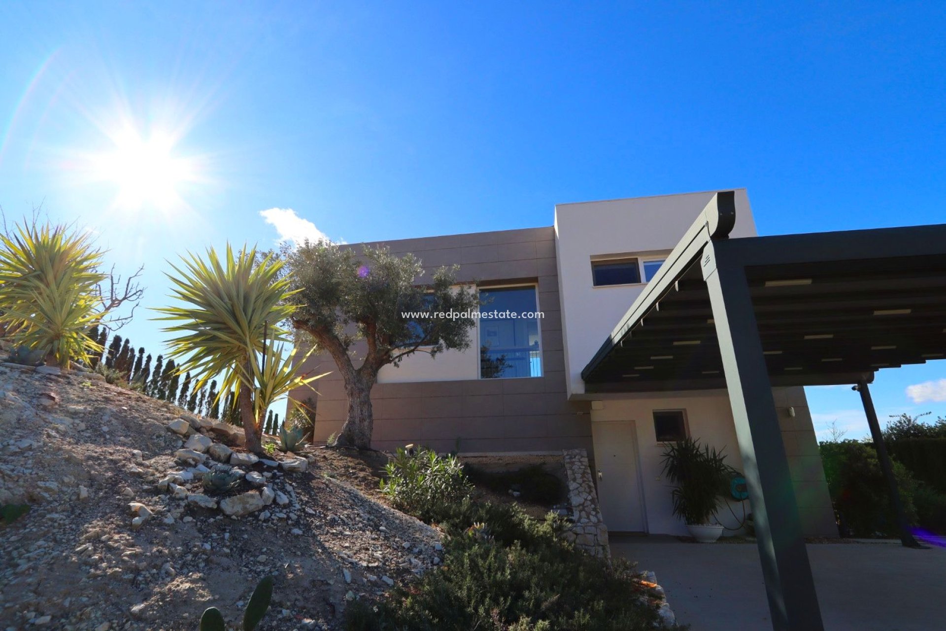 Revente - Villa -
Finestrat