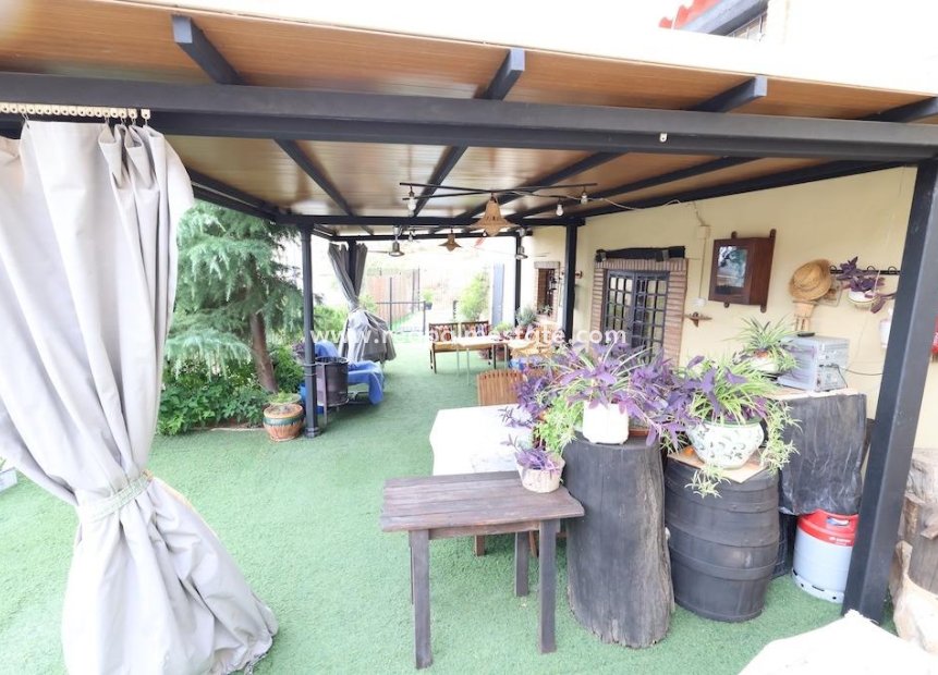 Revente - Villa -
Fortuna - La garapacha