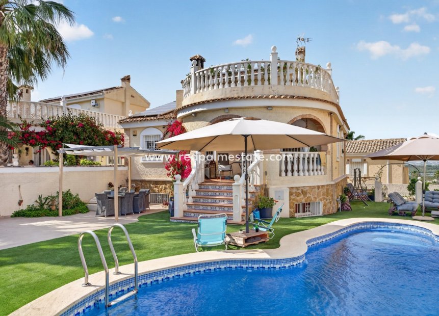 Revente - Villa -
Gran Alacant - Monte Y Mar