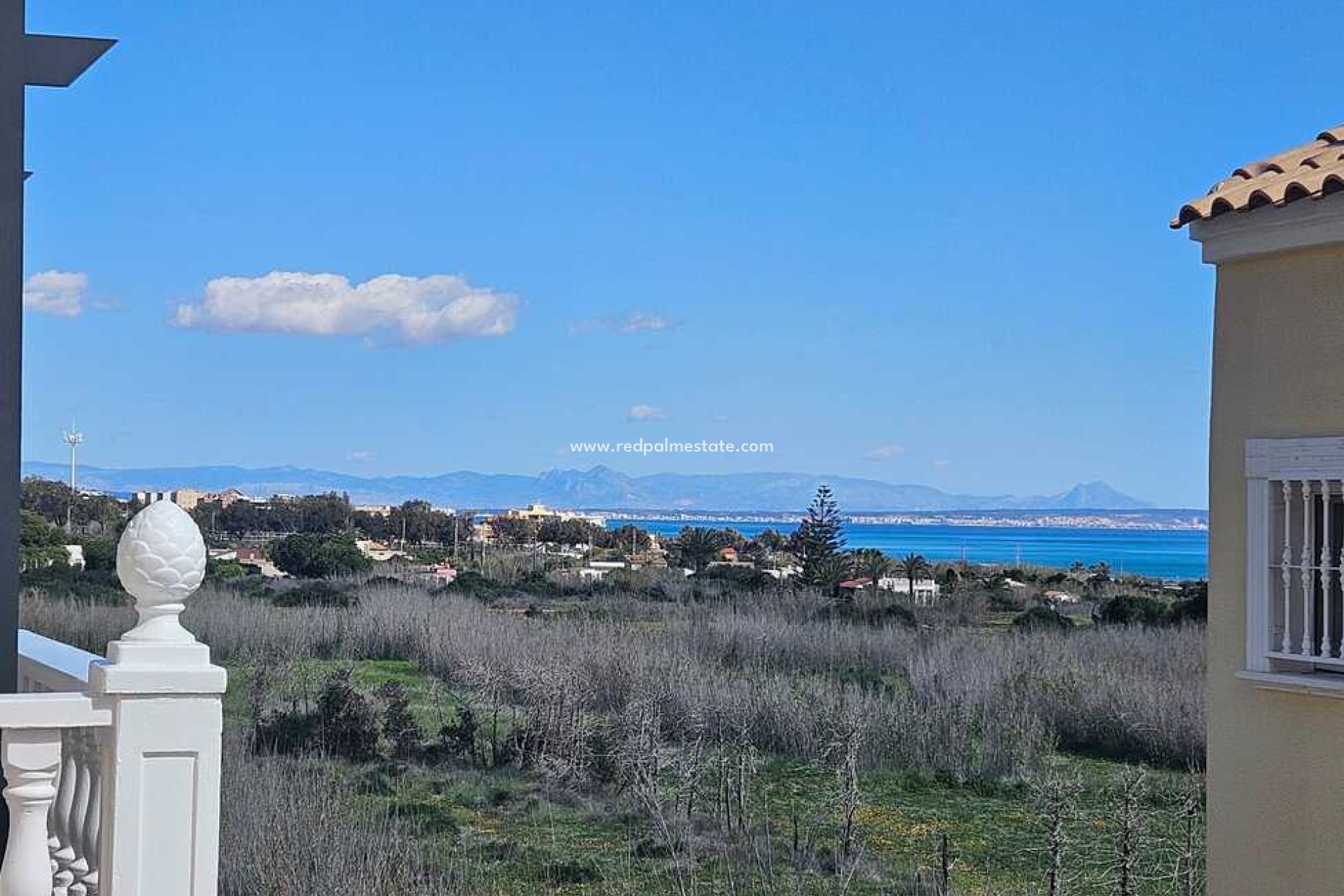 Revente - Villa -
Guardamar del Segura - Campomar