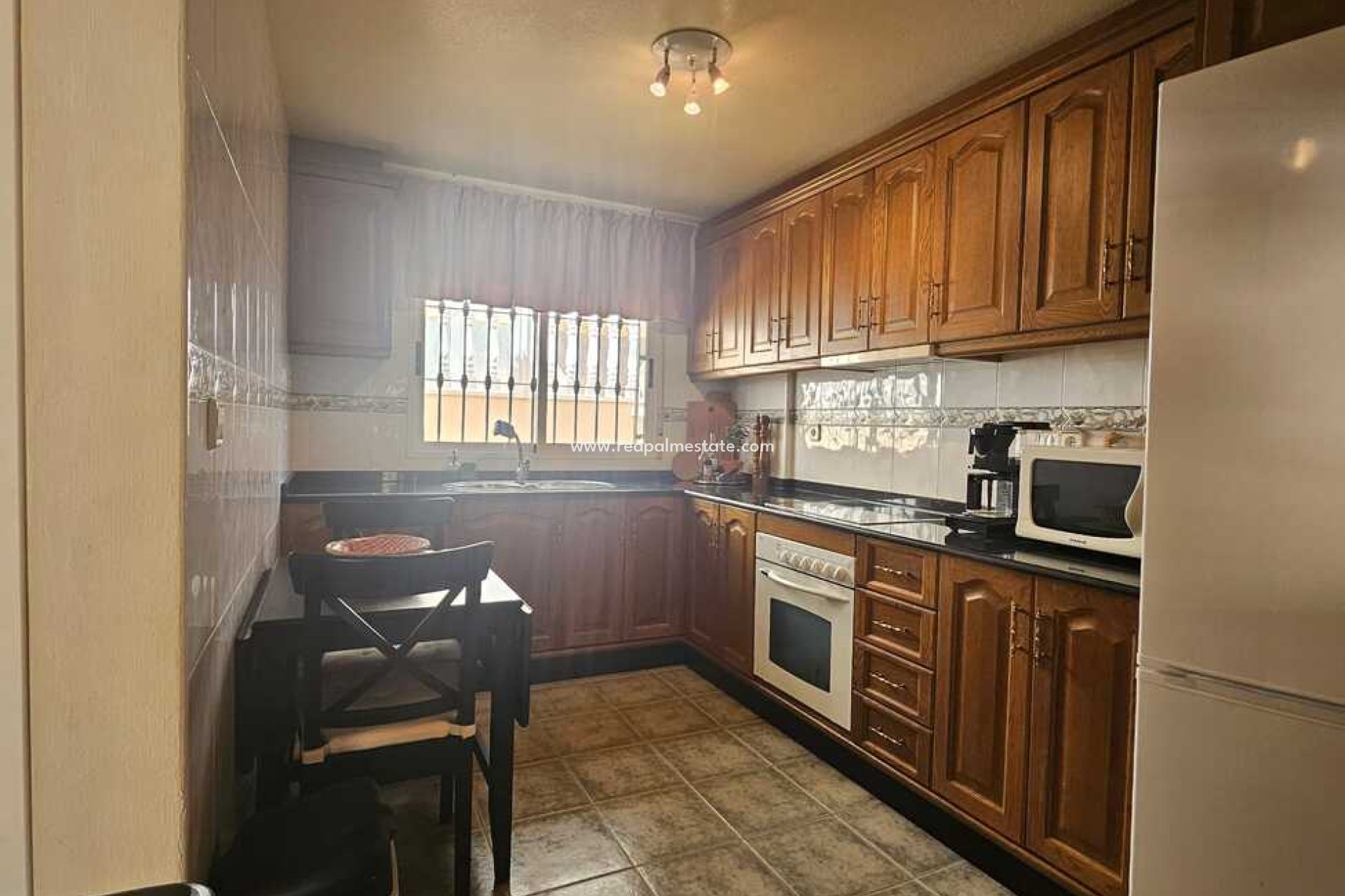 Revente - Villa -
Guardamar del Segura - Campomar