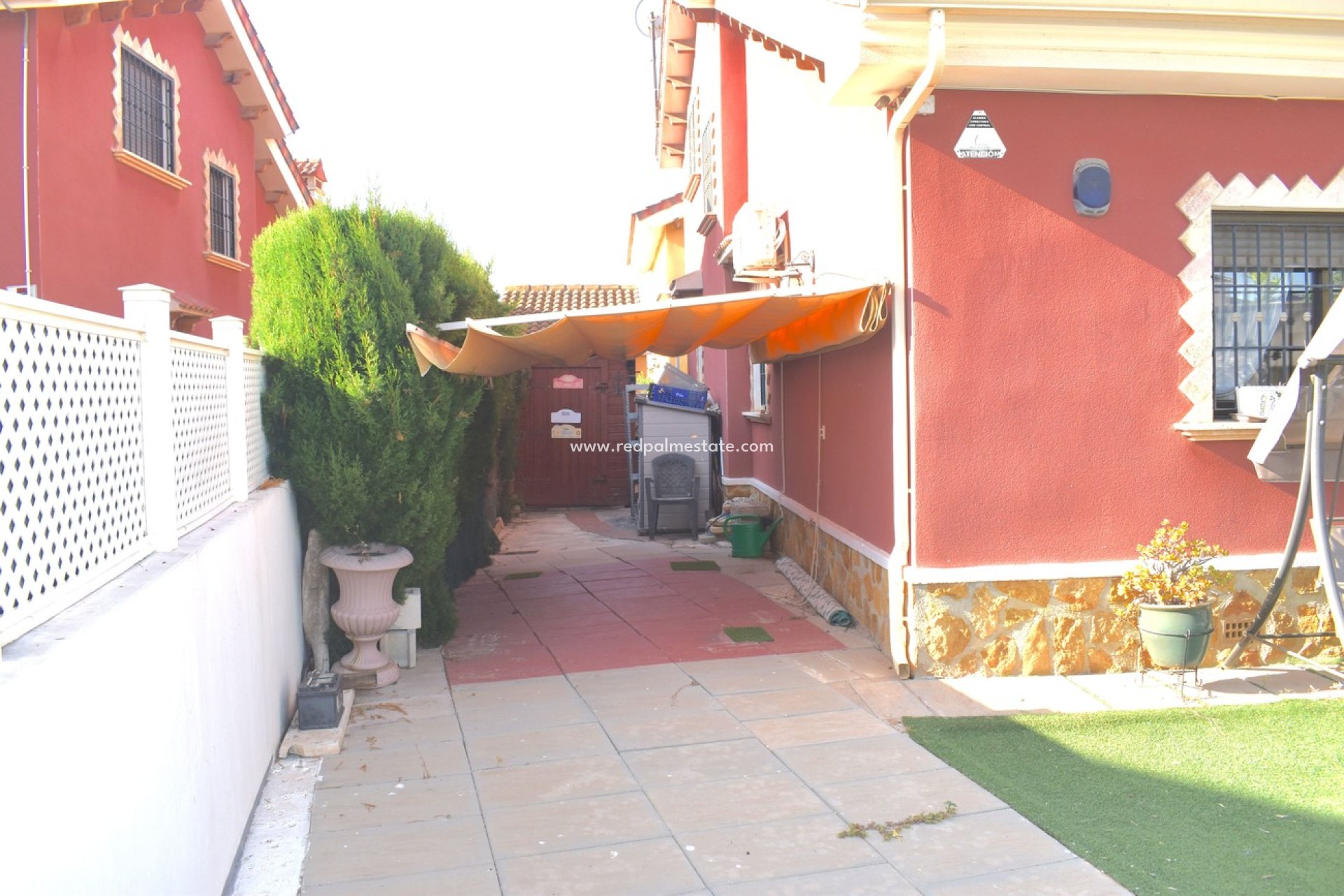 Revente - Villa -
Guardamar del Segura - Guardamar