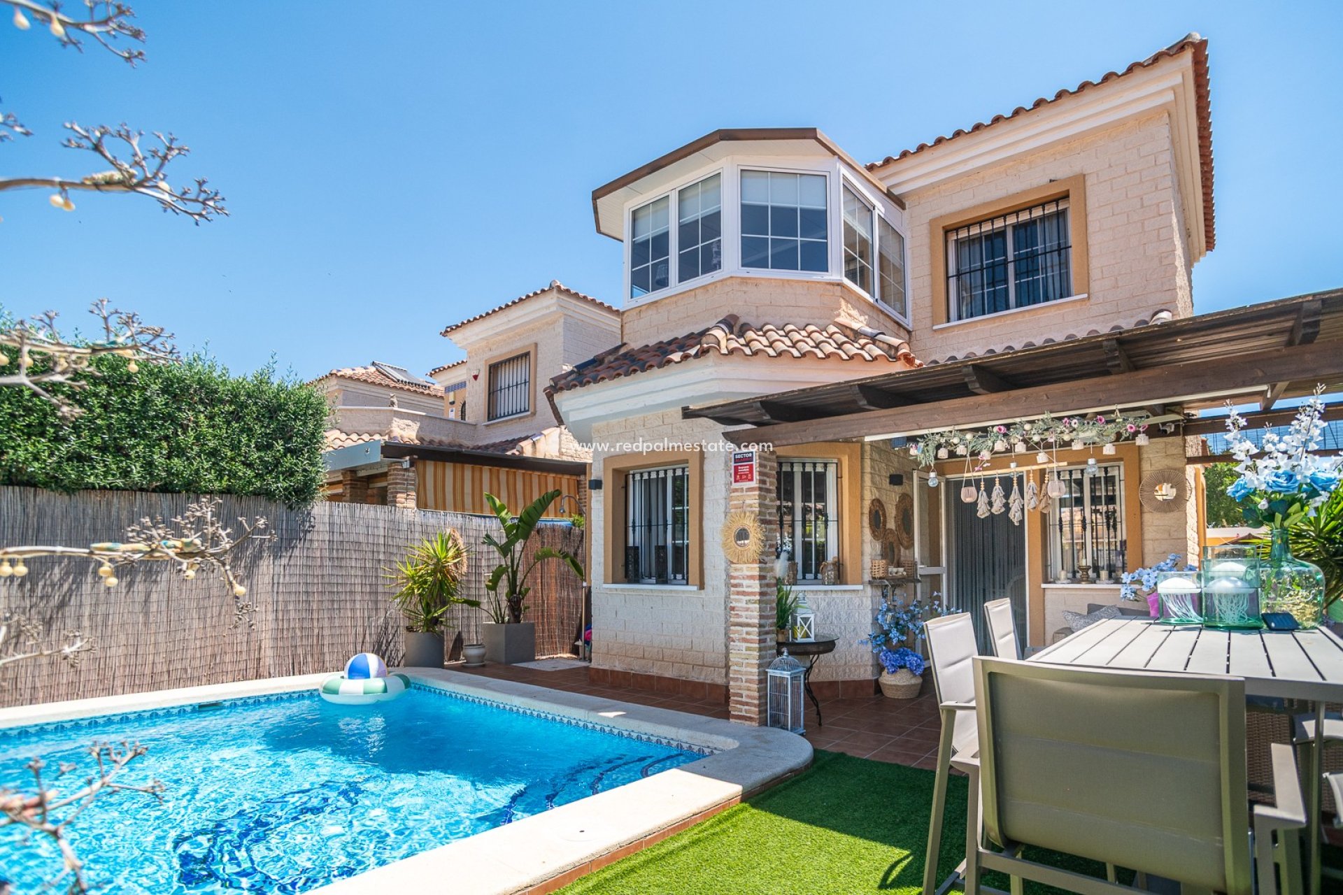 Revente - Villa -
Guardamar del Segura - Guardamar