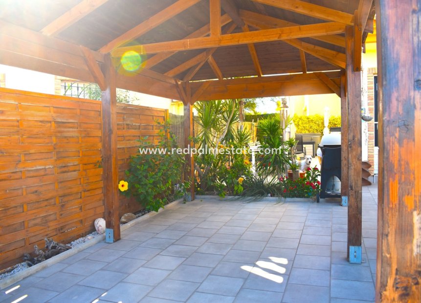 Revente - Villa -
Guardamar del Segura - Guardamar