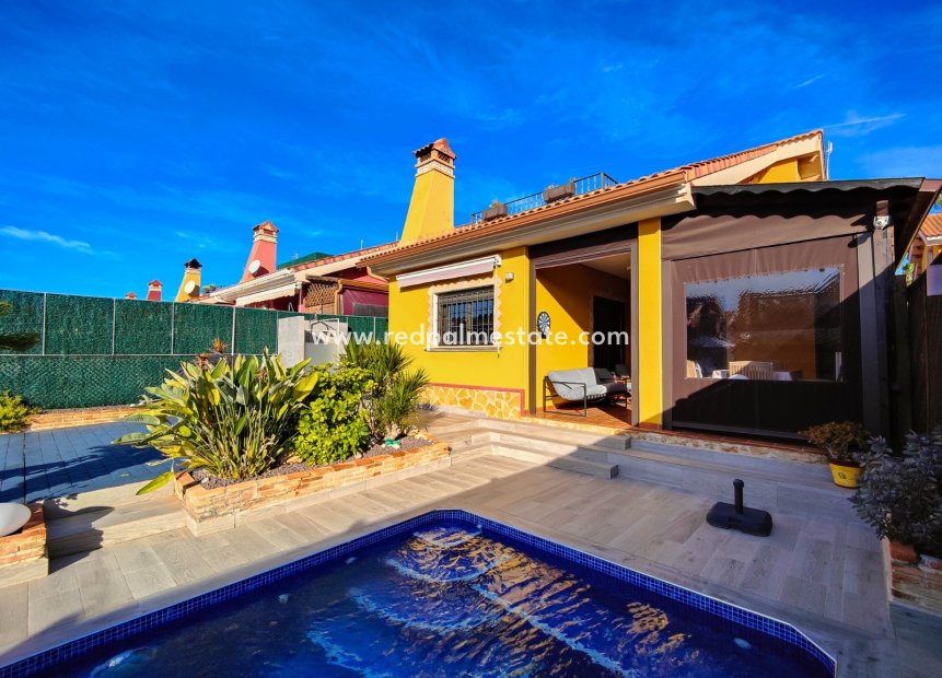 Revente - Villa -
Guardamar del Segura - Guardamar