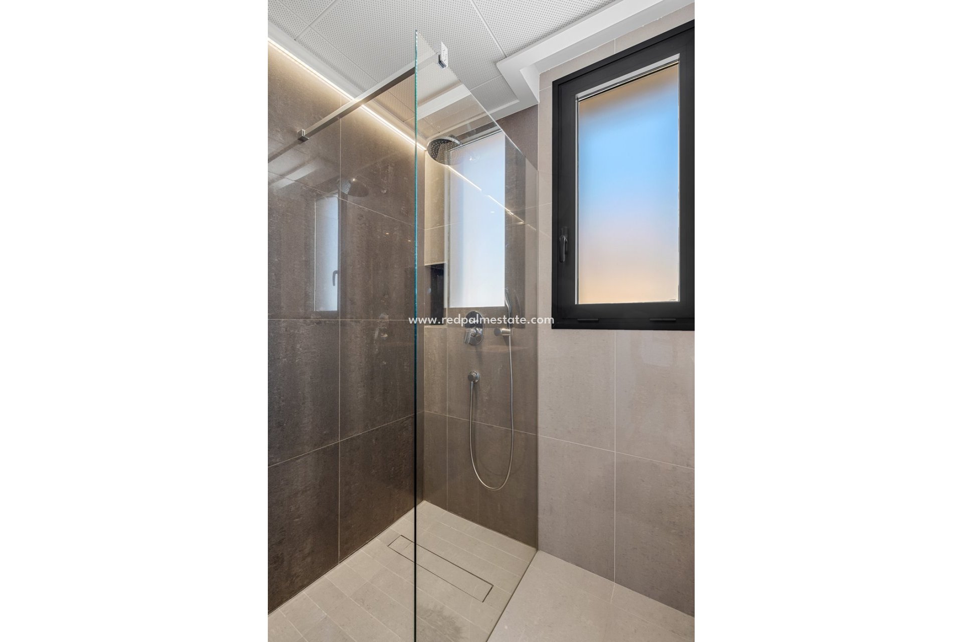 Revente - Villa -
Guardamar del Segura - Guardamar