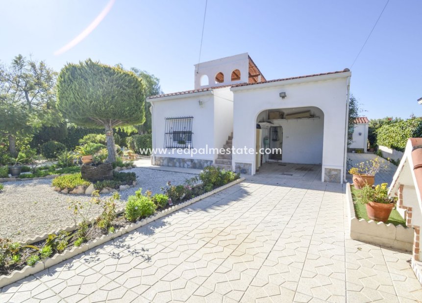 Revente - Villa Individuelle -
Torrevieja