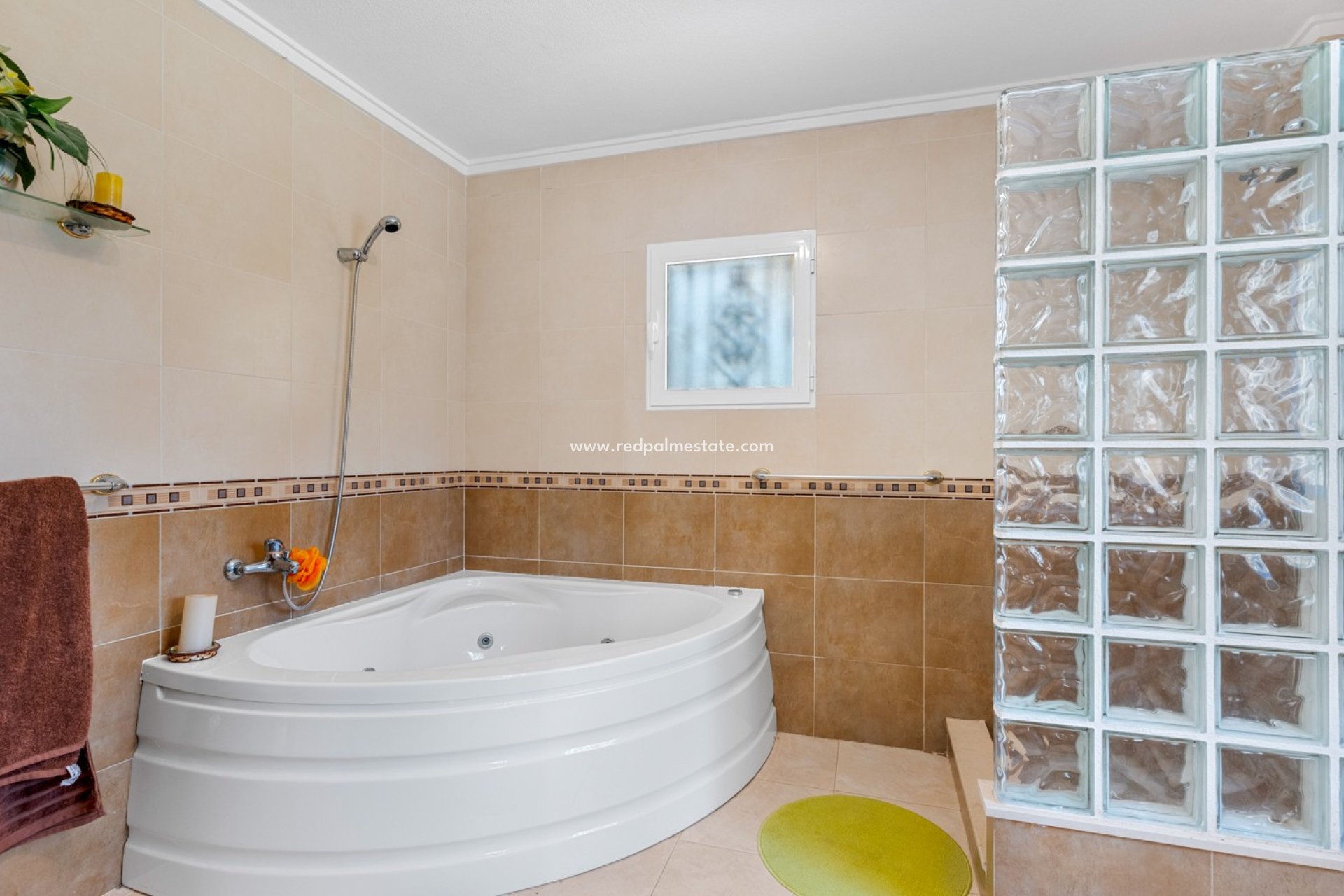 Revente - Villa -
Jacarilla - Inland