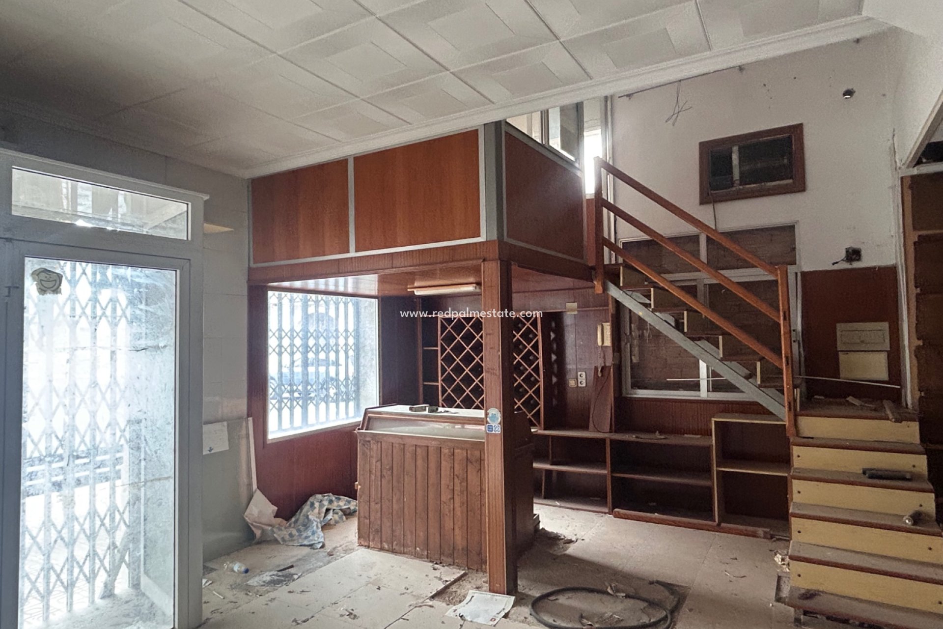 Revente - Villa -
Jacarilla - Inland