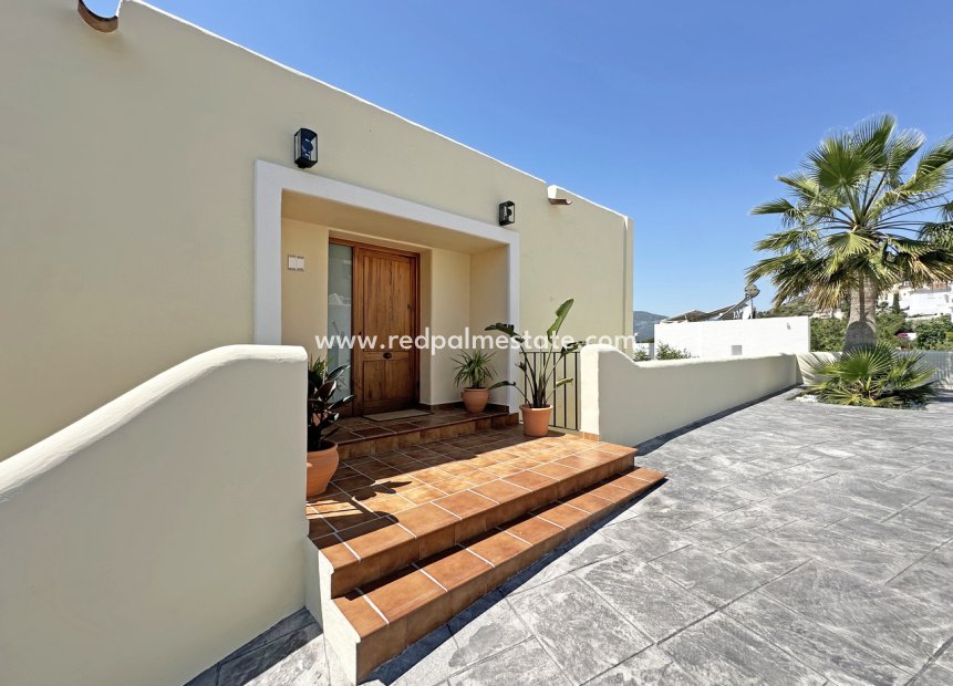 Revente - Villa -
Jalón - Inland