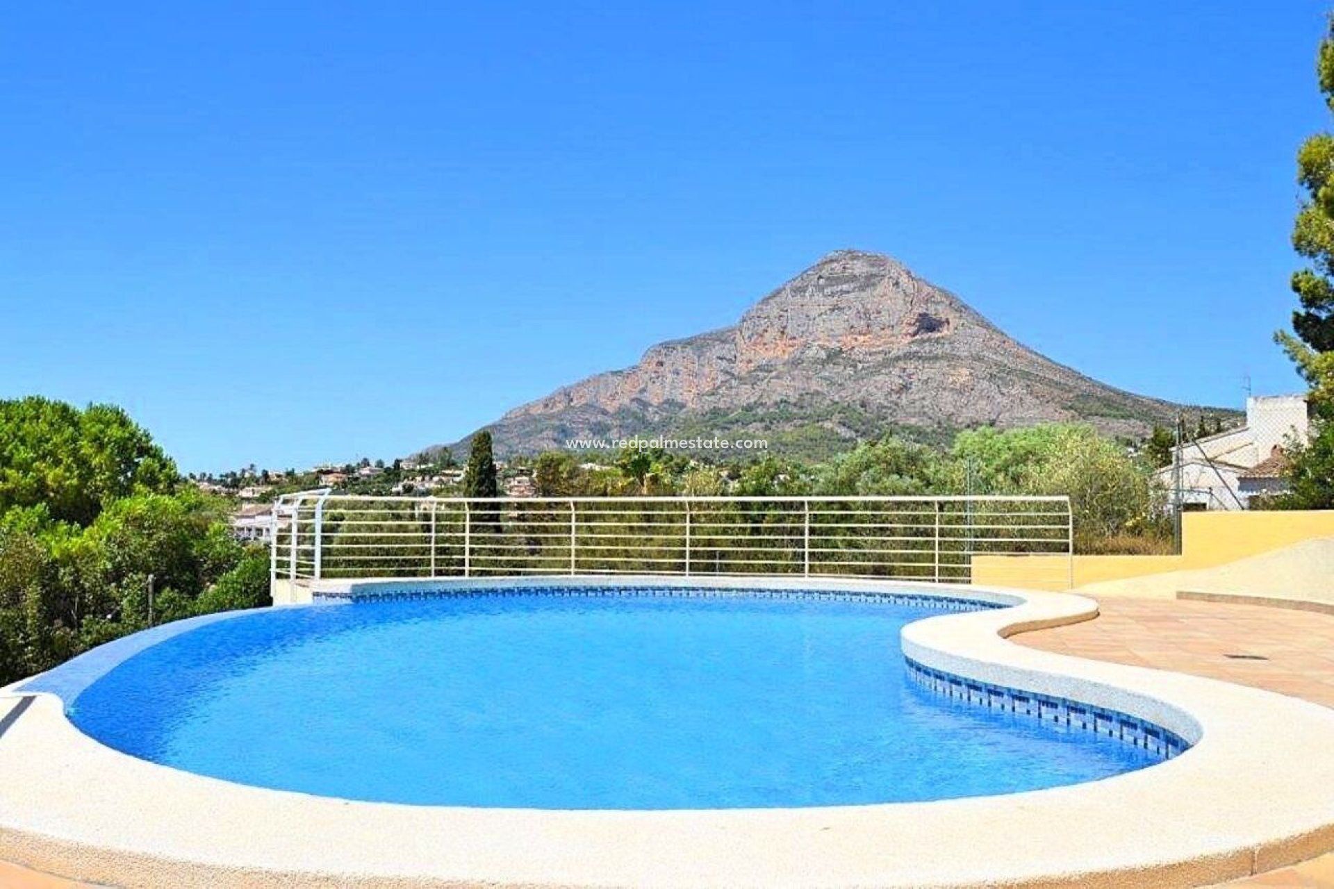 Revente - Villa -
Jávea