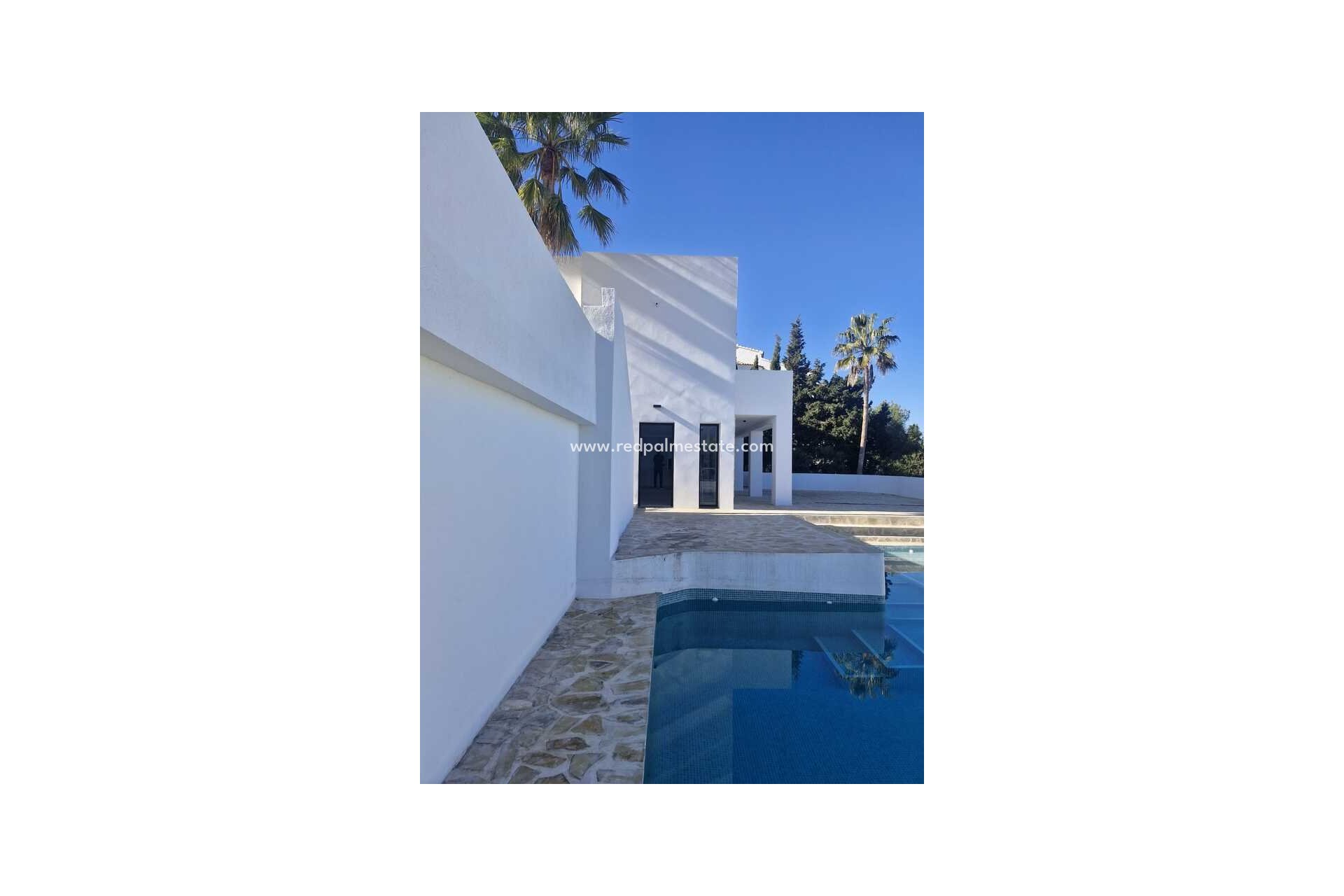 Revente - Villa -
Jávea