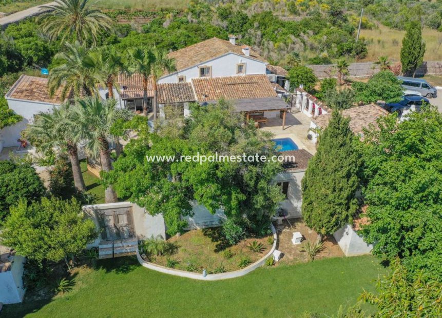 Revente - Villa -
Jesus Pobre - Inland