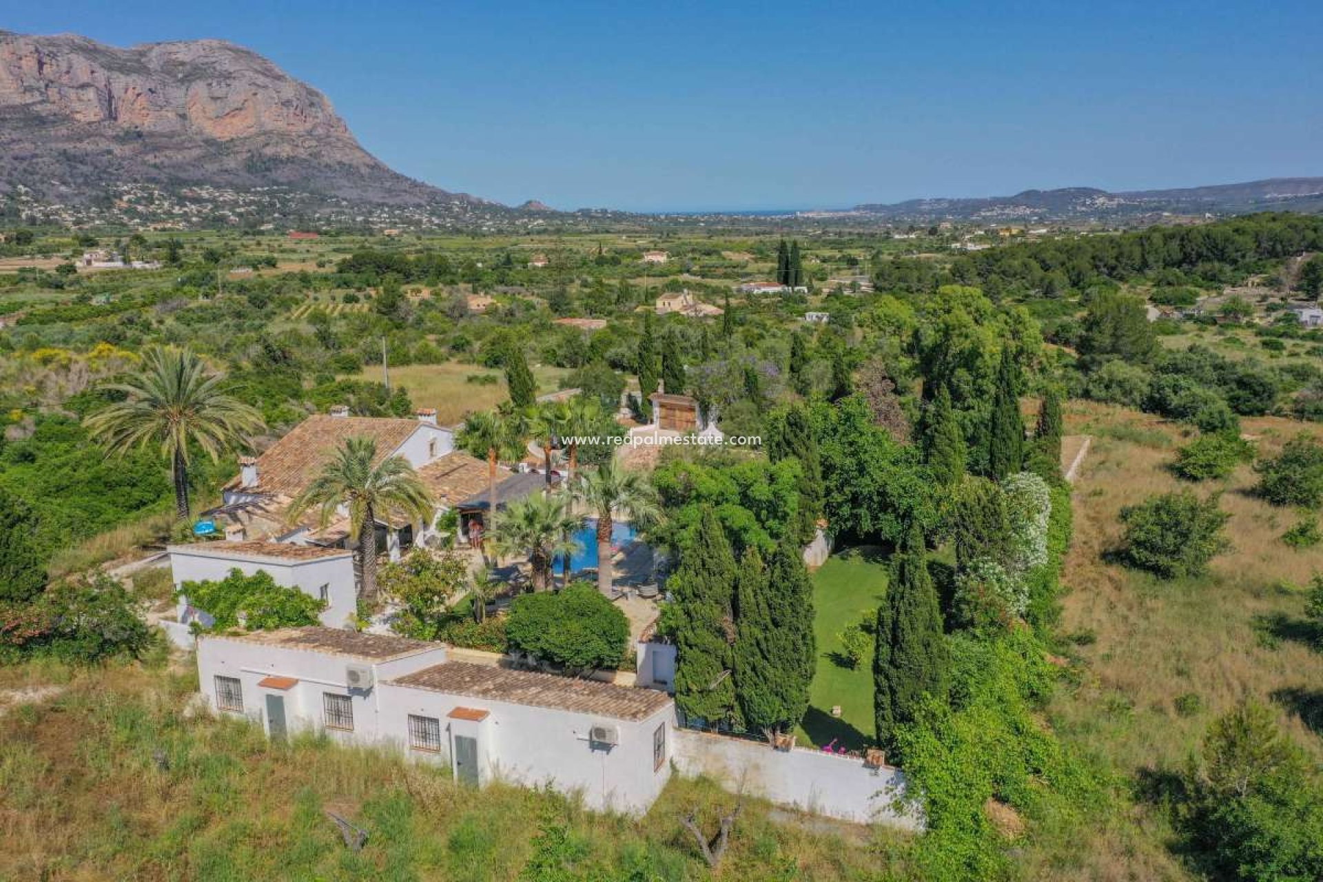 Revente - Villa -
Jesus Pobre - Inland