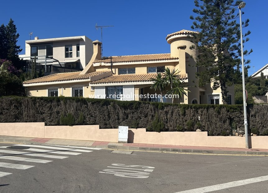 Revente - Villa -
La Manga - Cala Flores