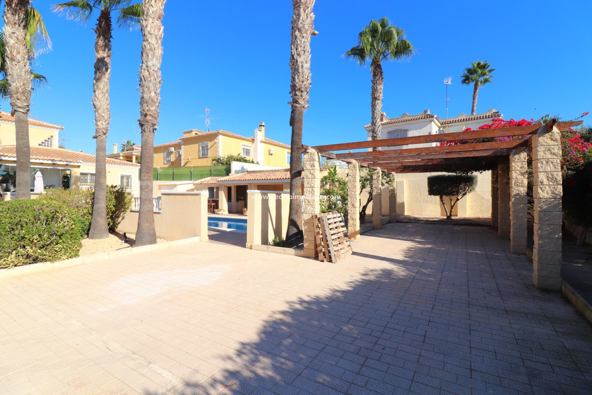 Revente - Villa -
La Marina