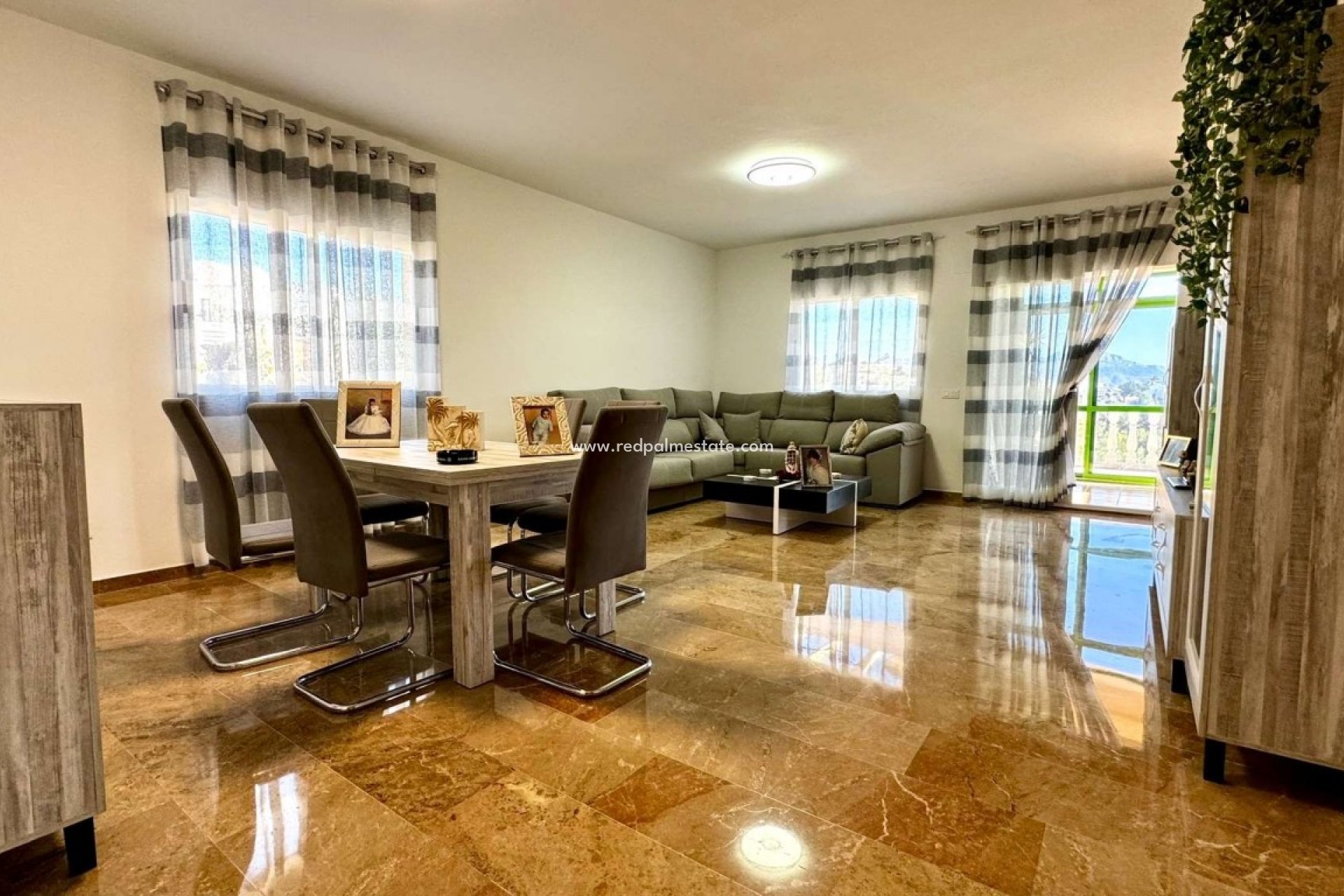 Revente - Villa -
La Nucía