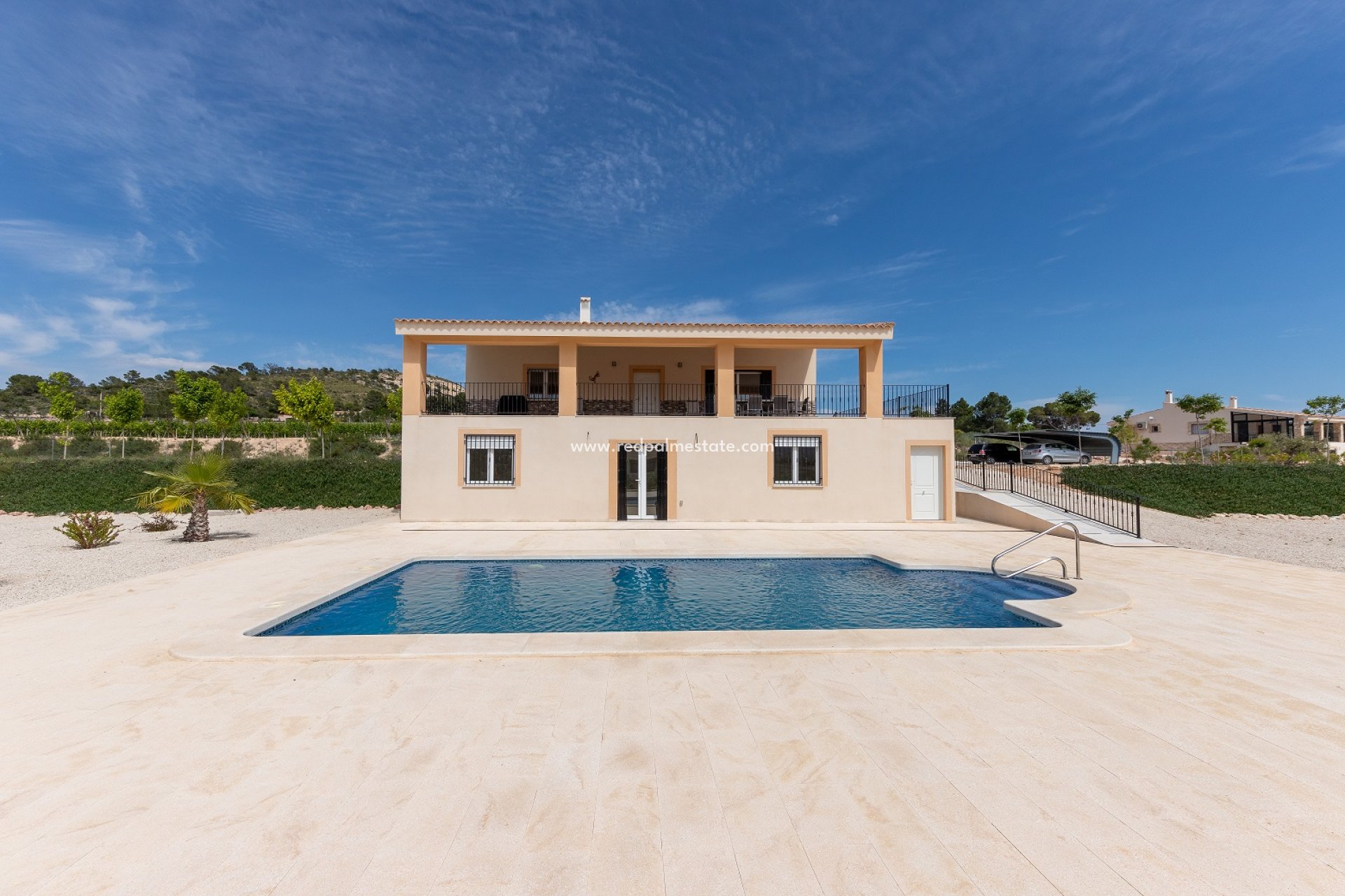 Revente - Villa -
La Romana - Inland