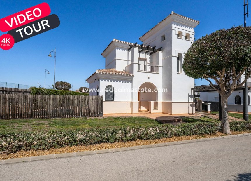 Revente - Villa -
La Torre Golf Resort - Inland