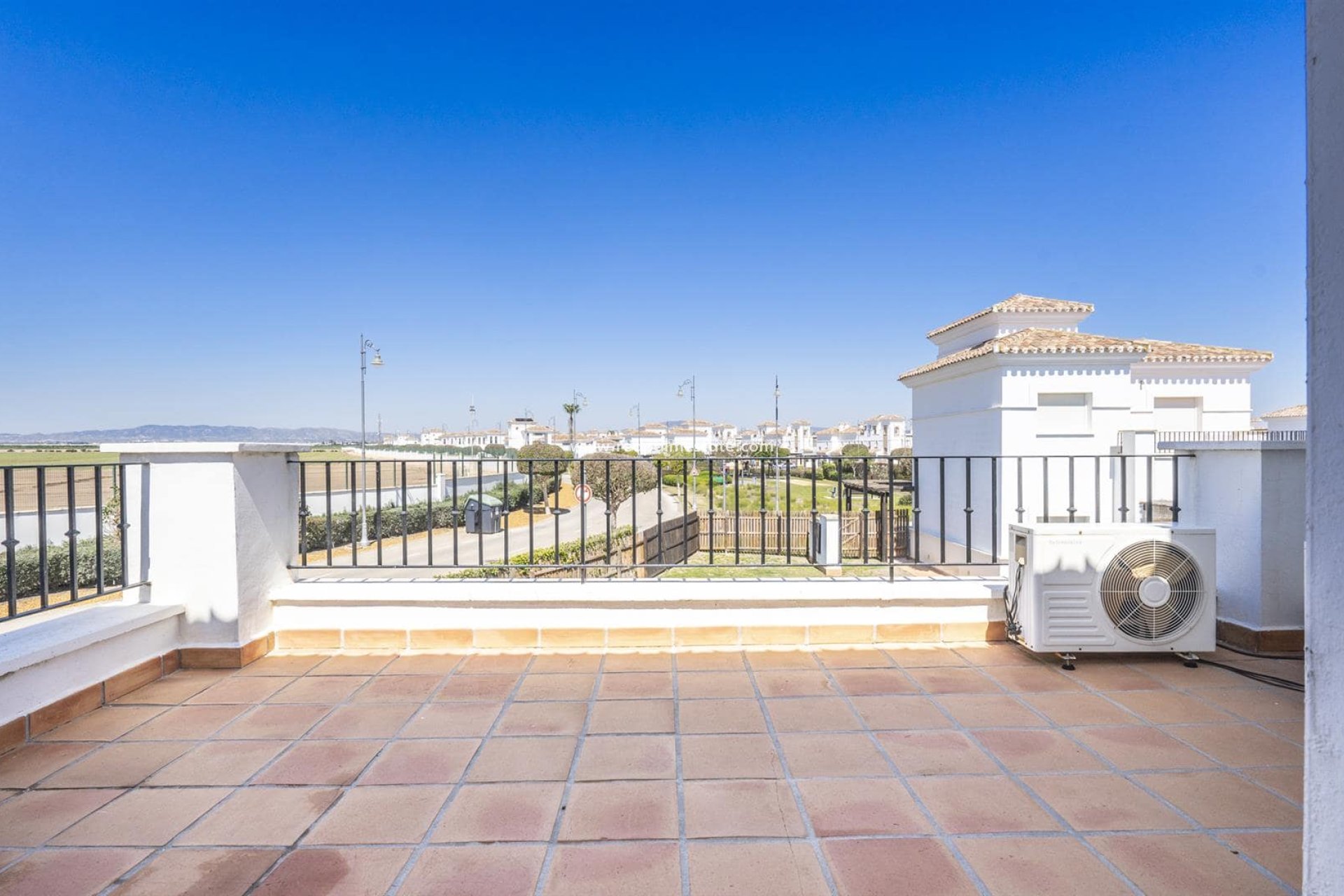 Revente - Villa -
La Torre Golf Resort - Inland