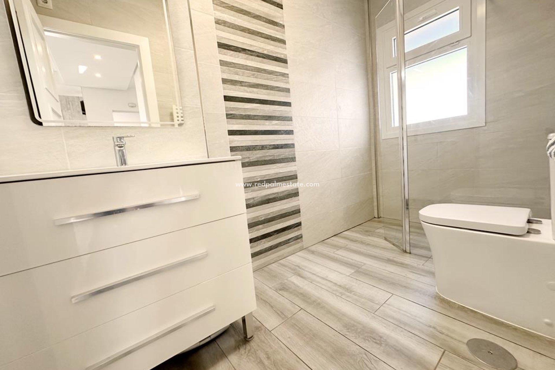 Revente - Villa -
La Torre Golf Resort - Inland