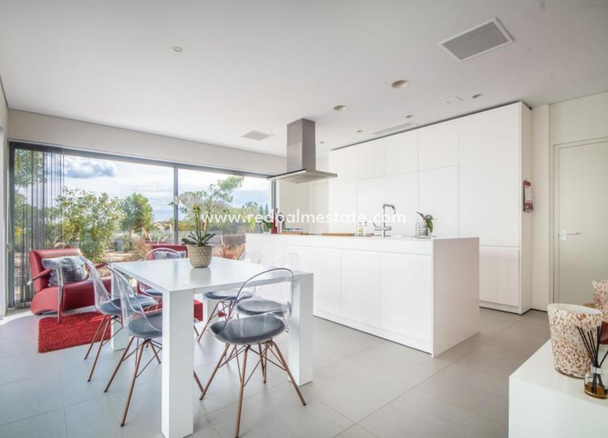 Revente - Villa -
Las Colinas Golf - Costa Blanca