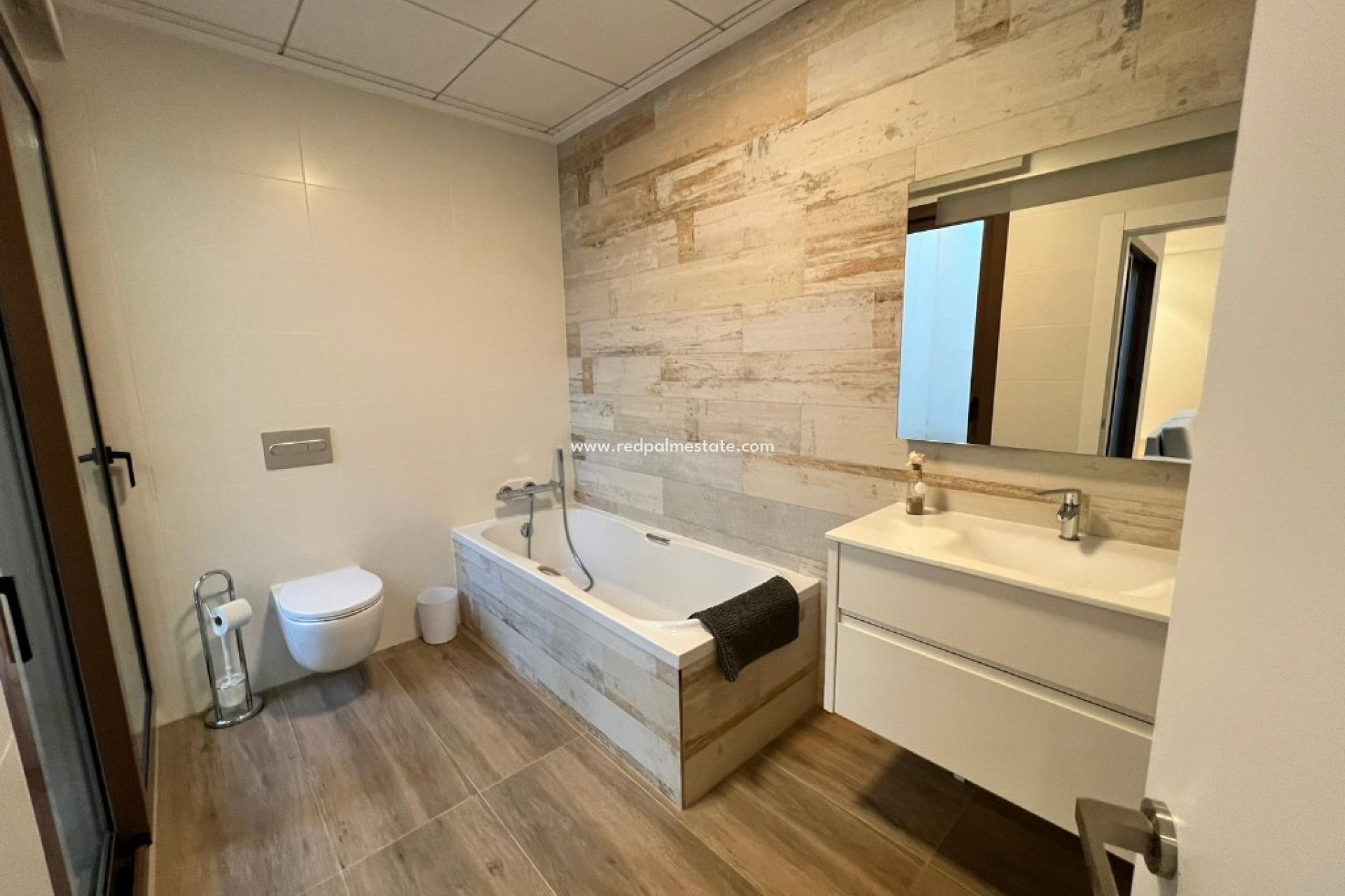 Revente - Villa -
Las Colinas - Las Colinas Golf