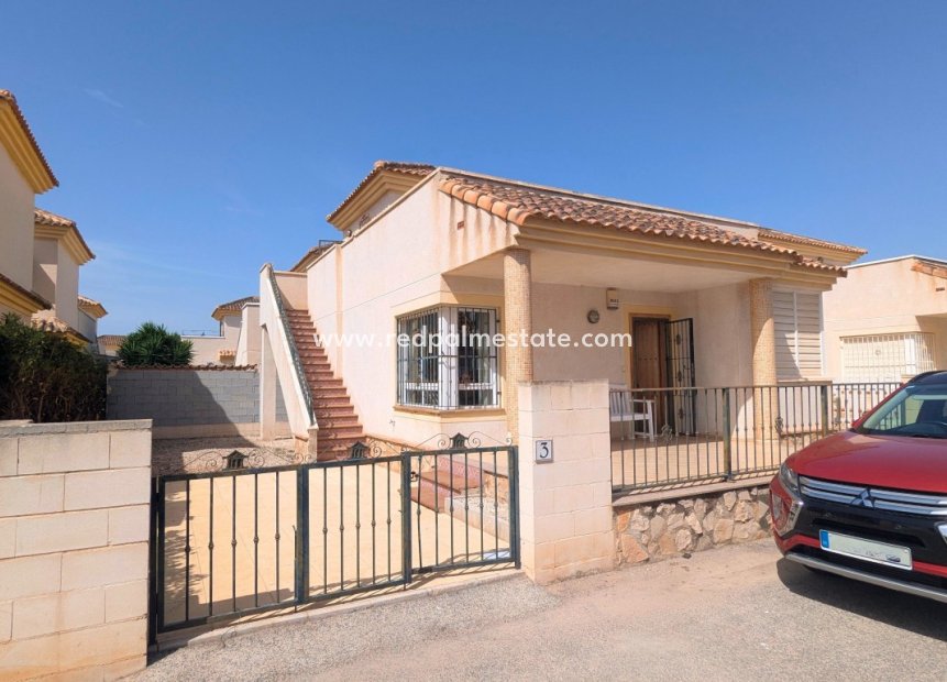 Revente - Villa -
Lo Crispin