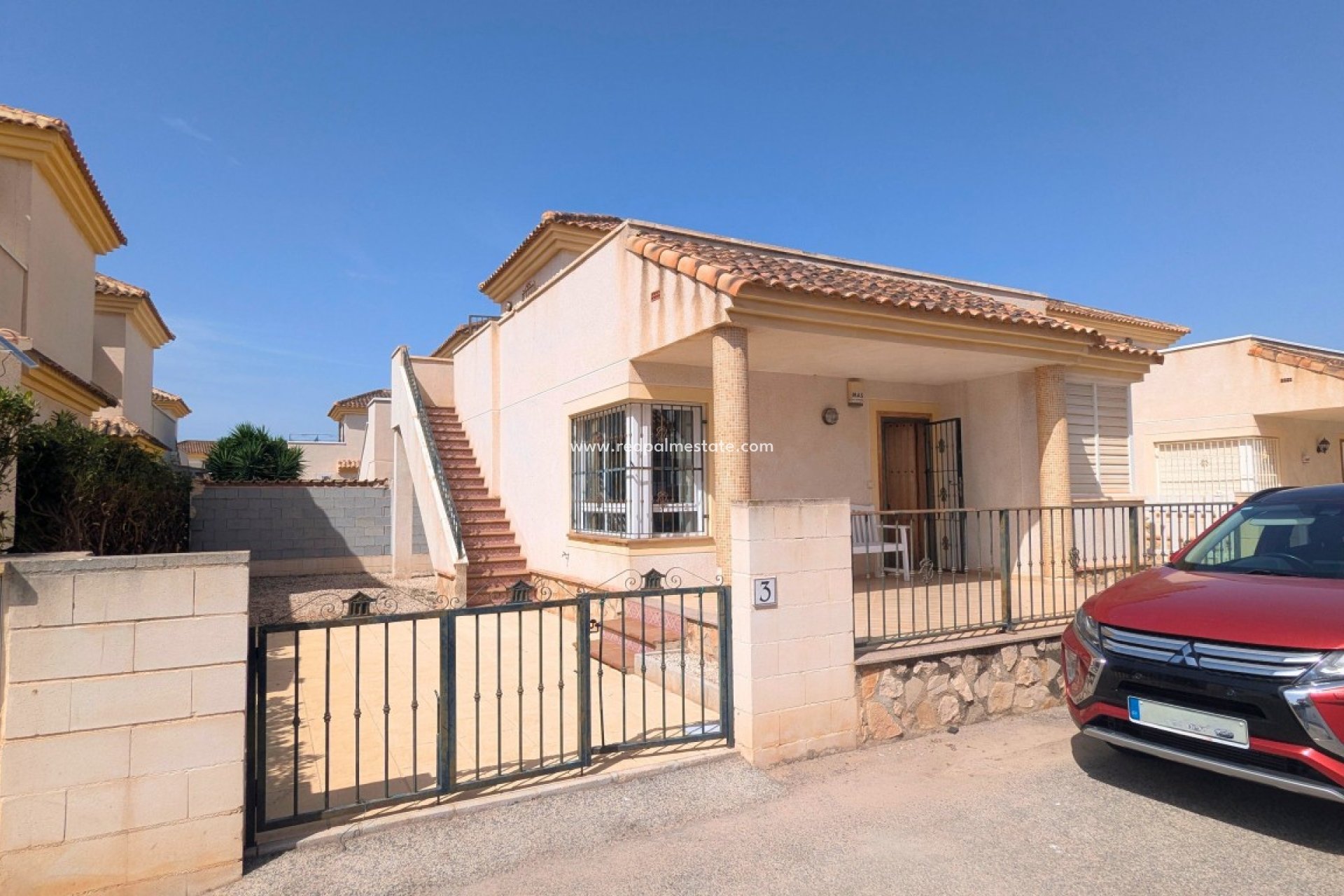 Revente - Villa -
Lo Crispin