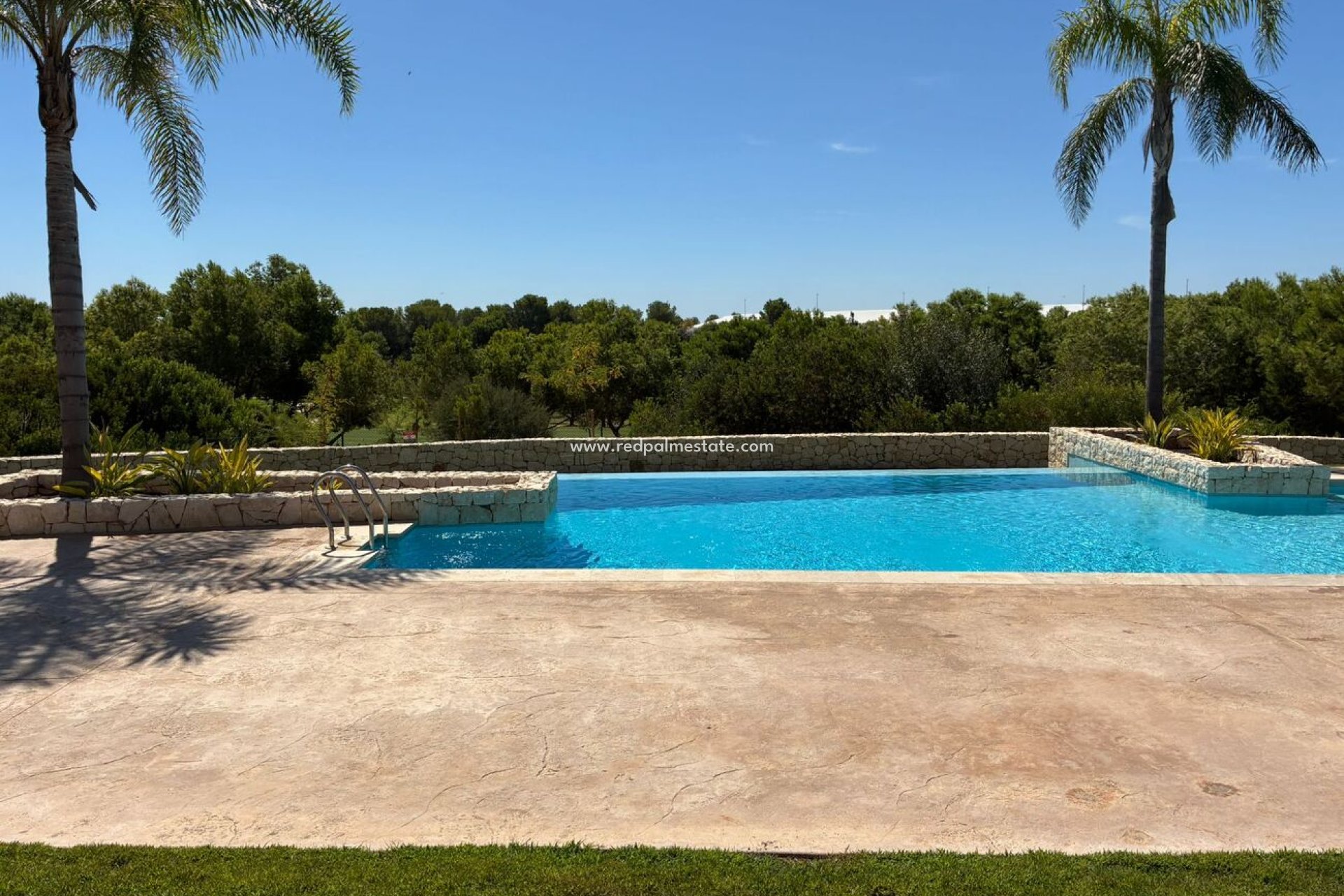 Revente - Villa -
Lo Romero Golf Course - Costa Blanca
