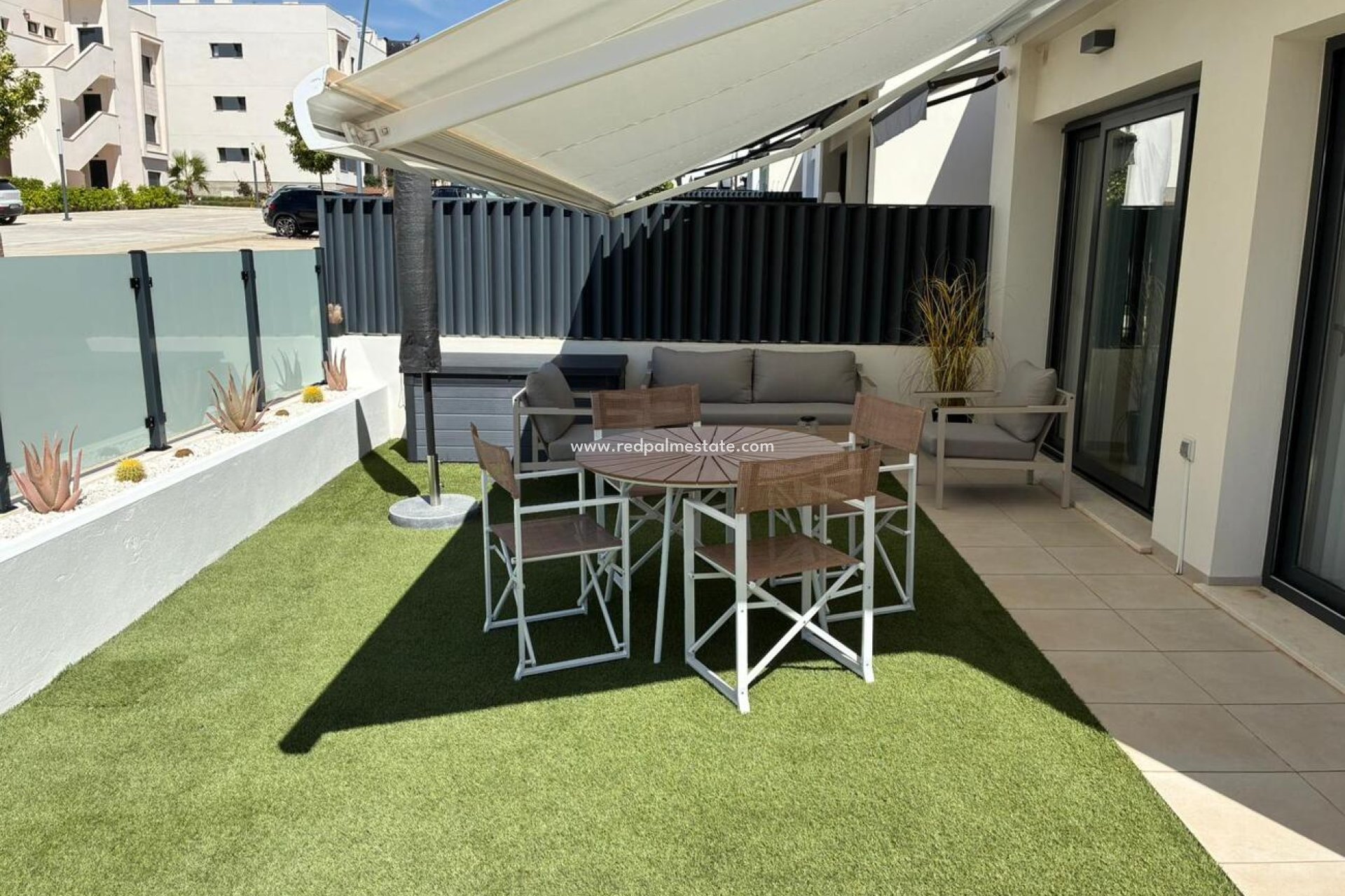 Revente - Villa -
Lo Romero Golf Course - Costa Blanca