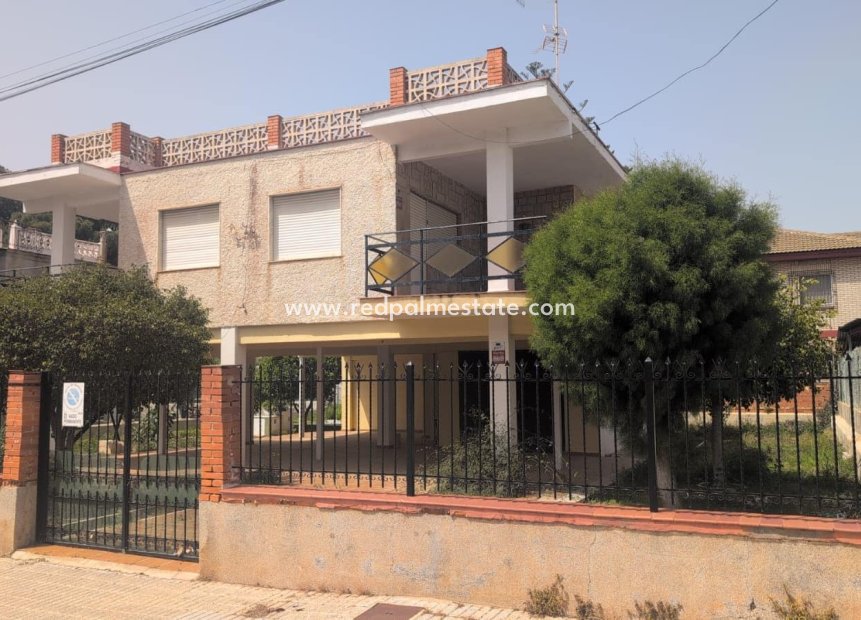 Revente - Villa -
Los Alczares - Los Alcazares