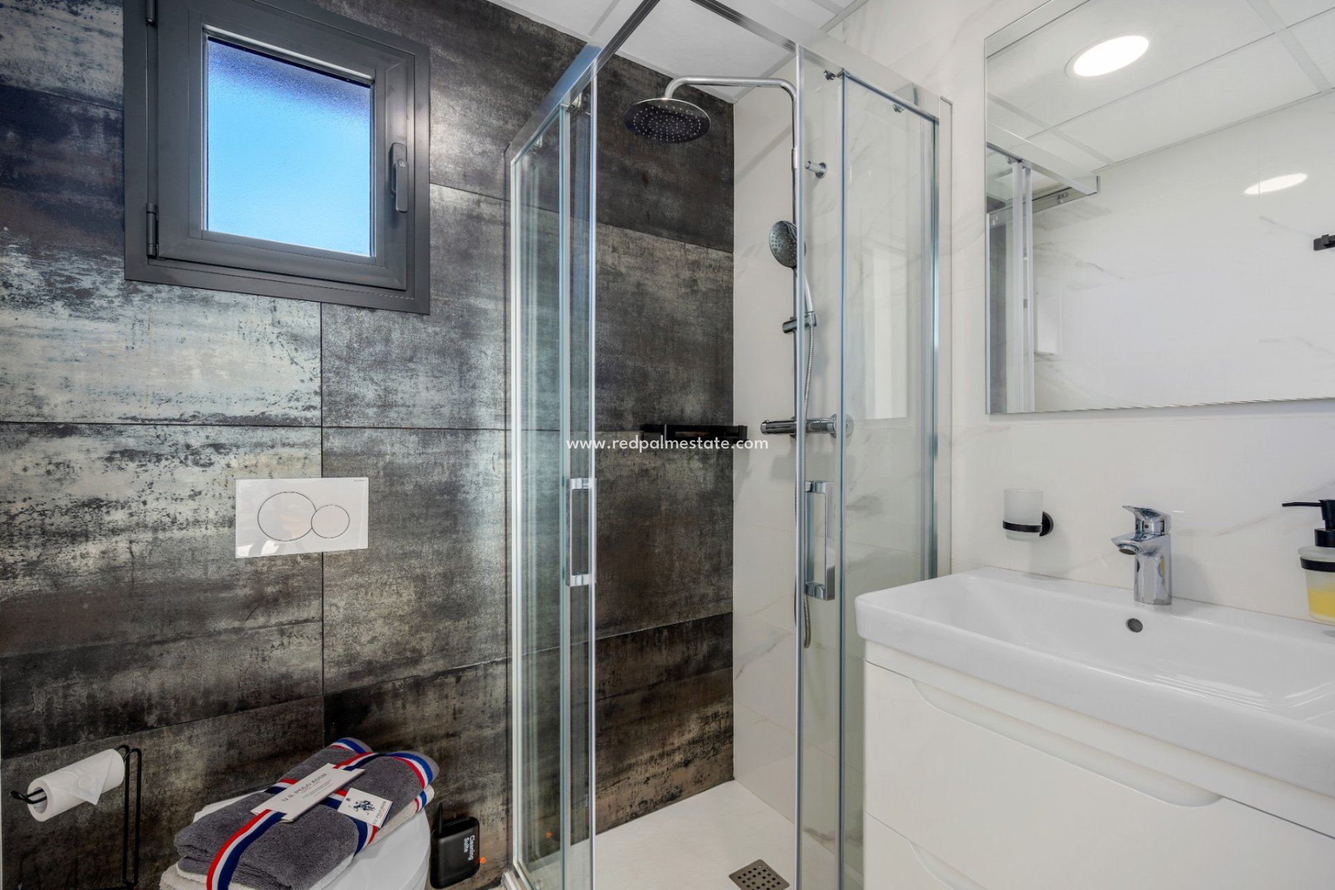 Revente - Villa -
Los Alczares - Los Alcazares