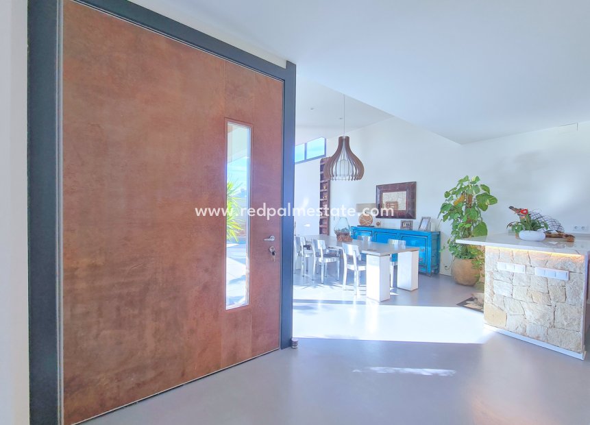 Revente - Villa -
Los Alczares - Los Alcazares