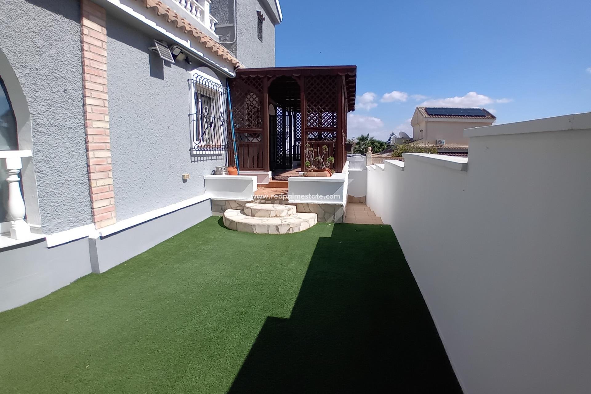 Revente - Villa -
Mazarron - Camposol