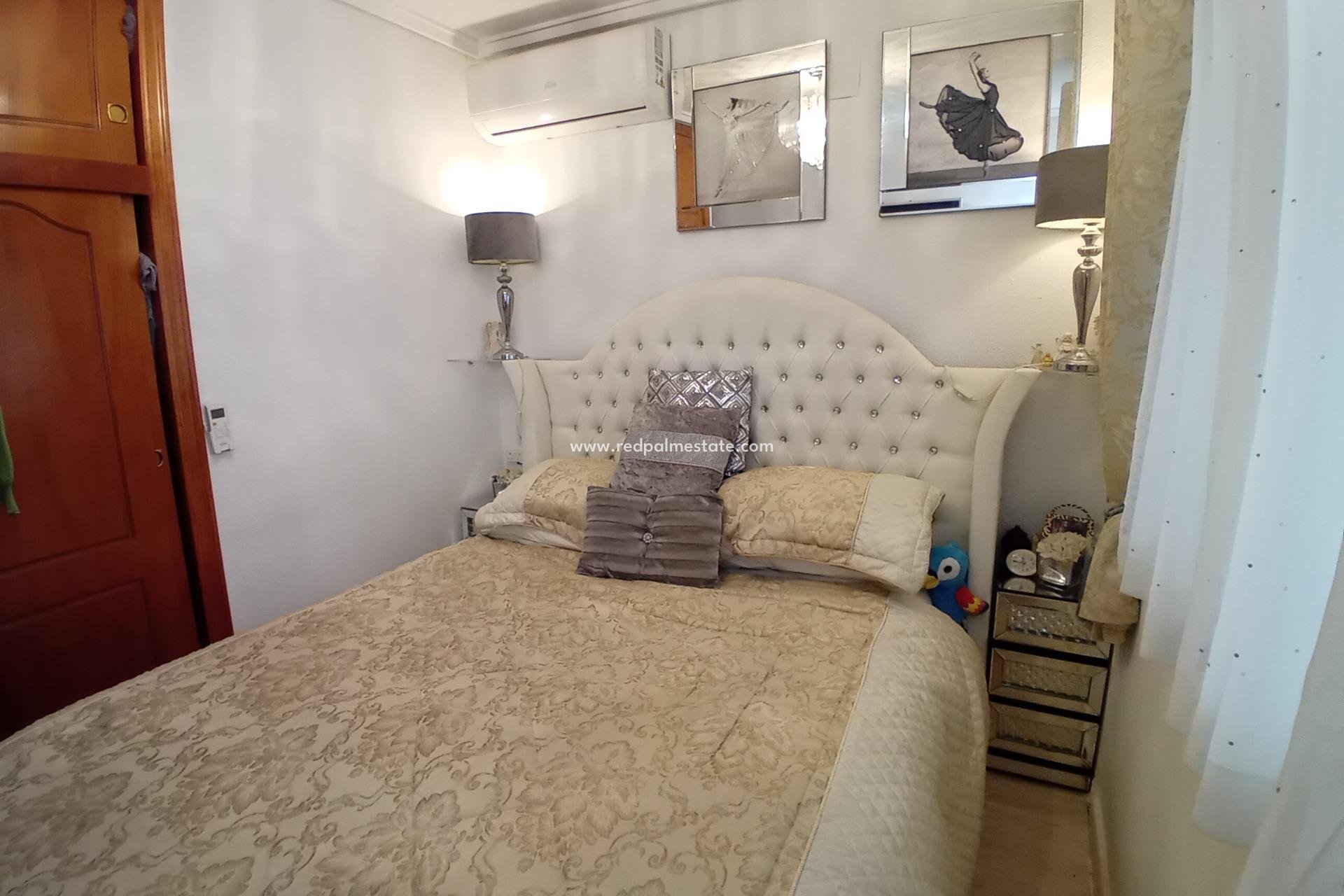 Revente - Villa -
Mazarron - Camposol