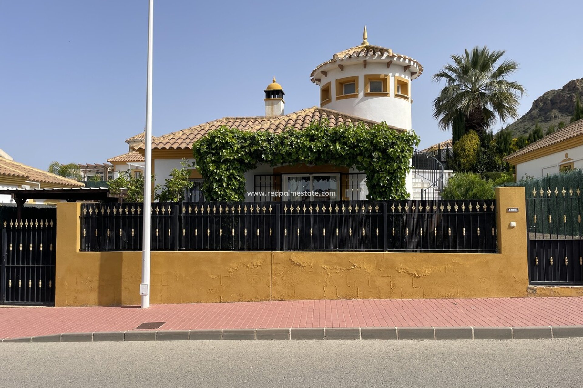 Revente - Villa -
Mazarron - Inland