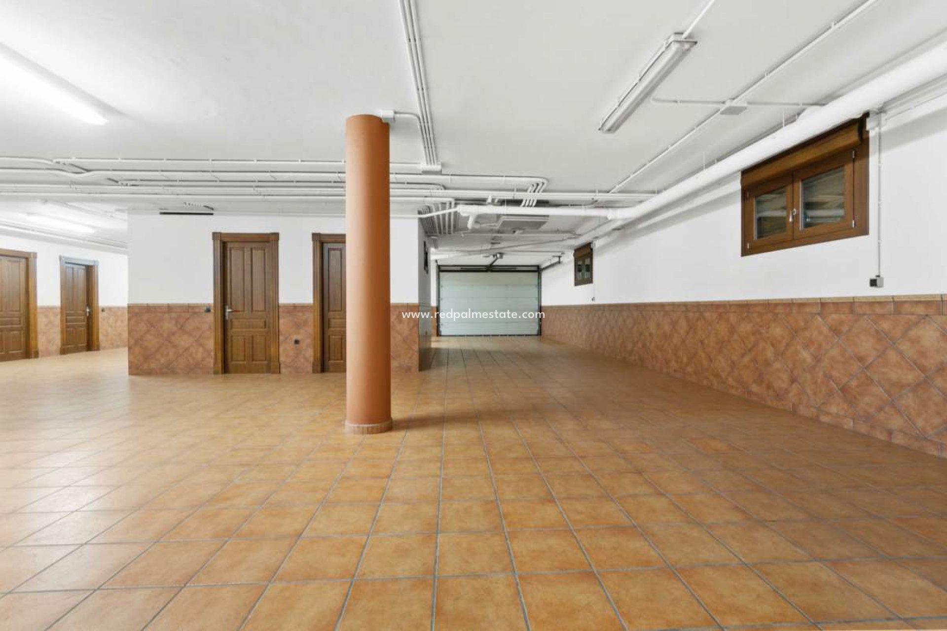 Revente - Villa -
Molins - Inland