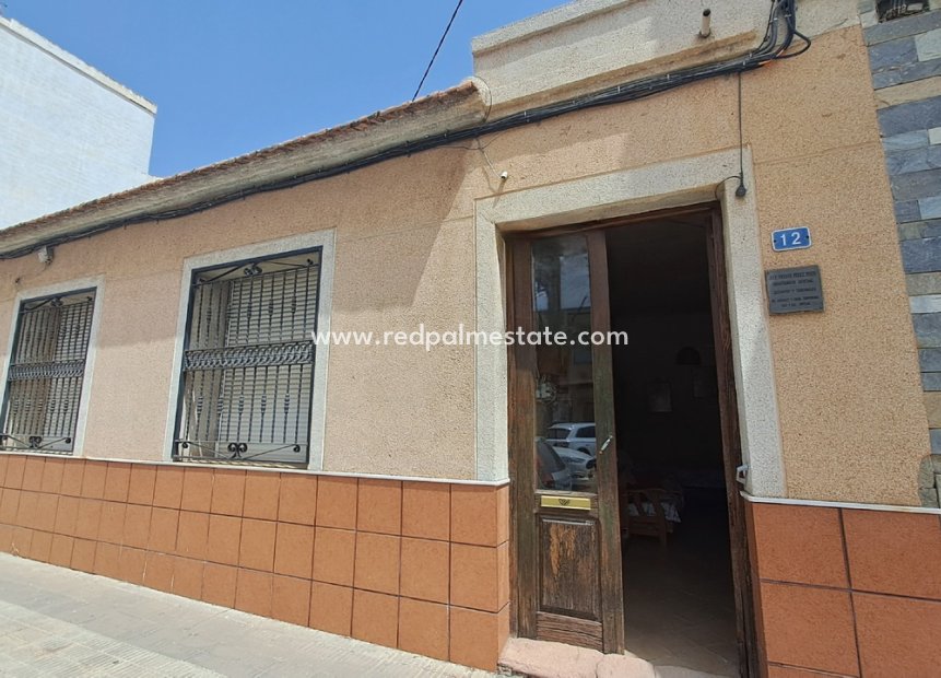 Revente - Villa -
Montesinos - Costa Blanca