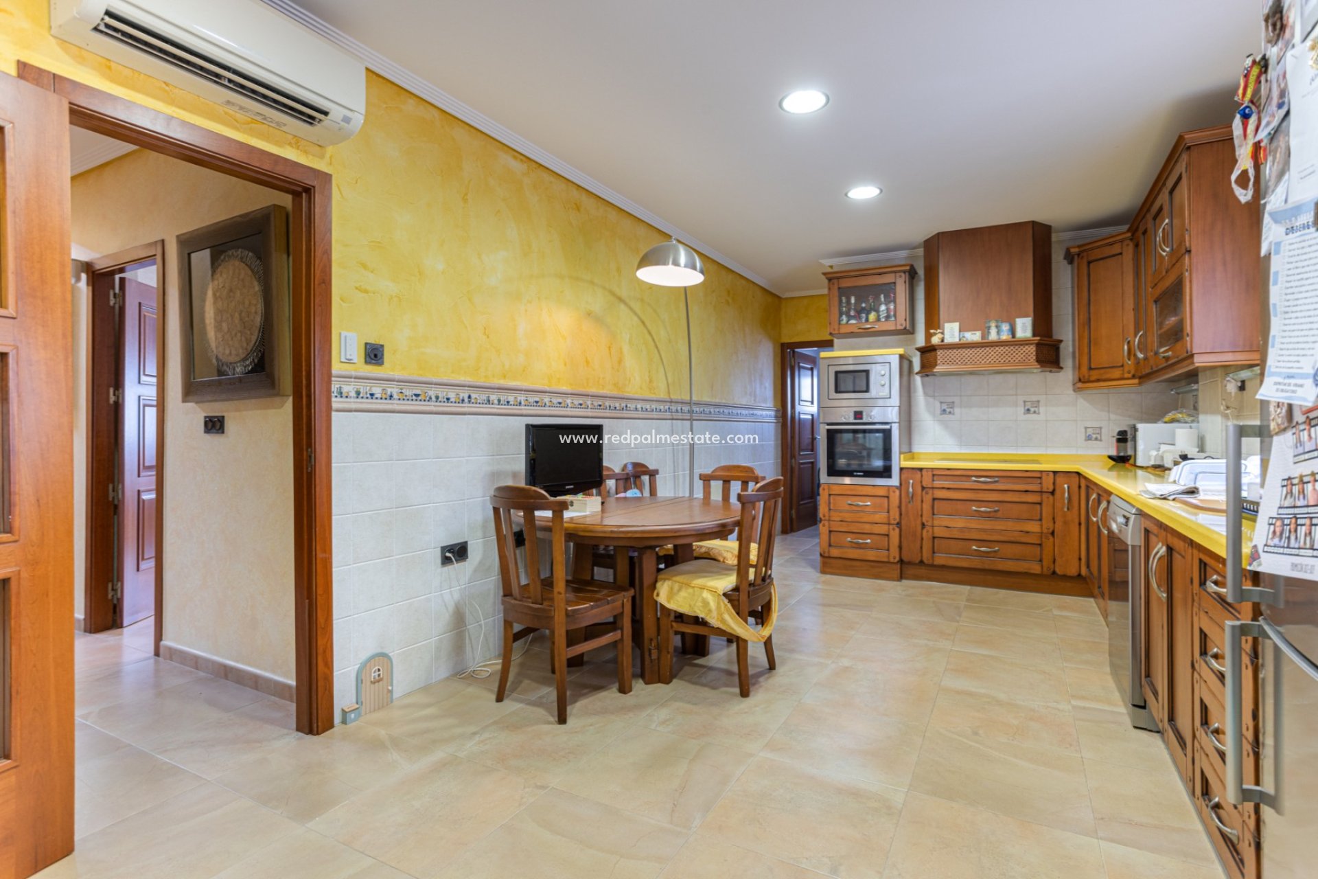 Revente - Villa -
Montesinos - La Herada