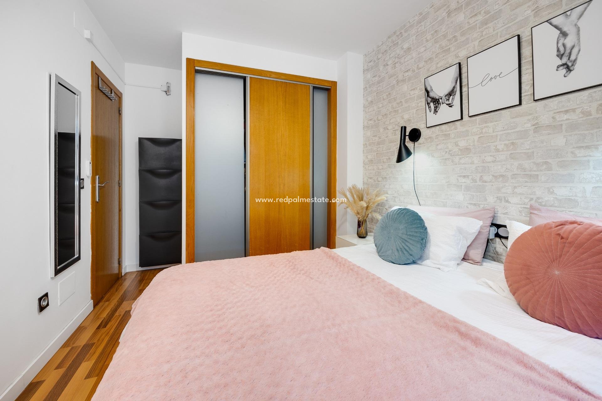 Revente - Villa -
Montesinos - La Herada