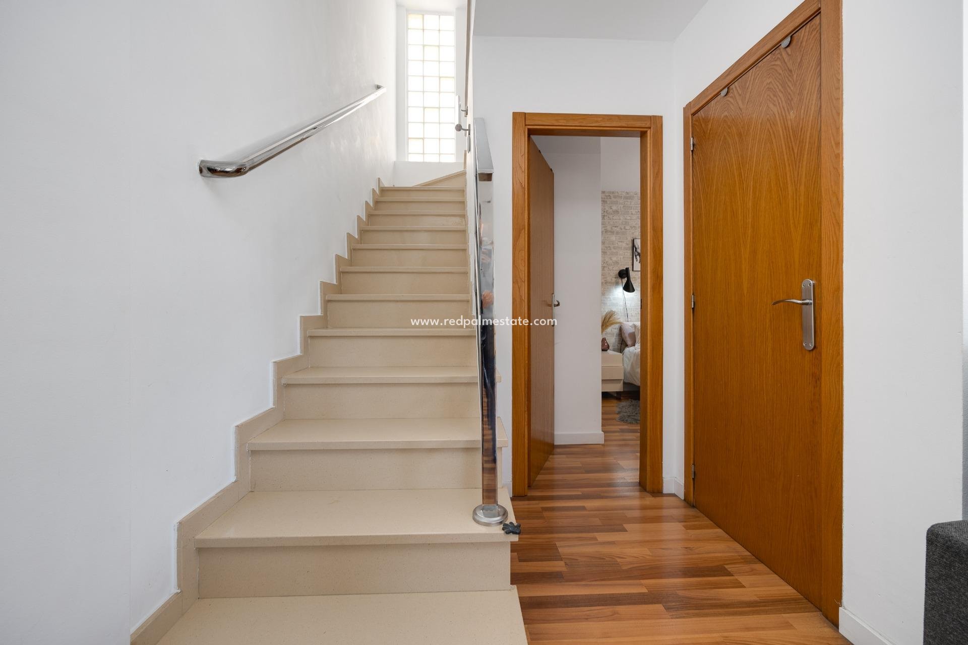 Revente - Villa -
Montesinos - La Herada