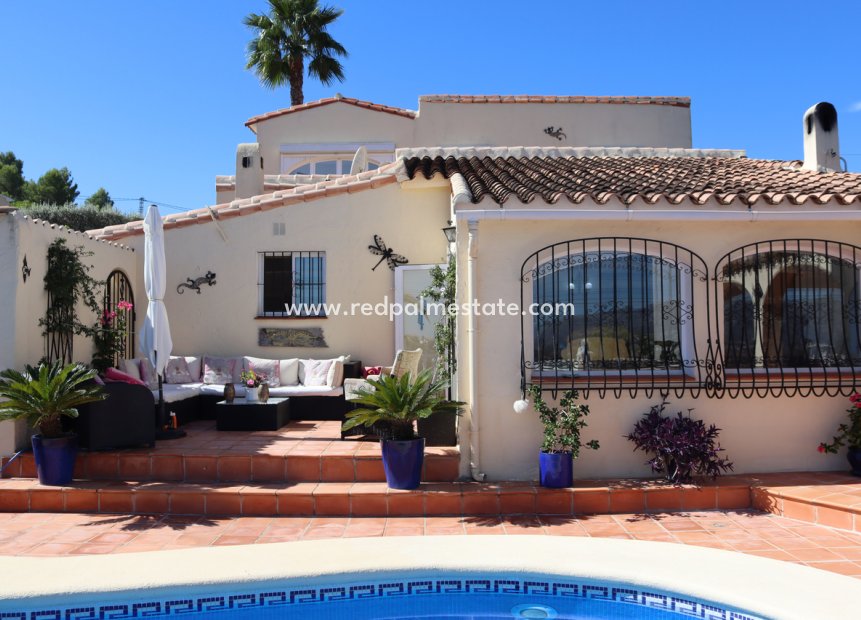 Revente - Villa -
Orba - Inland