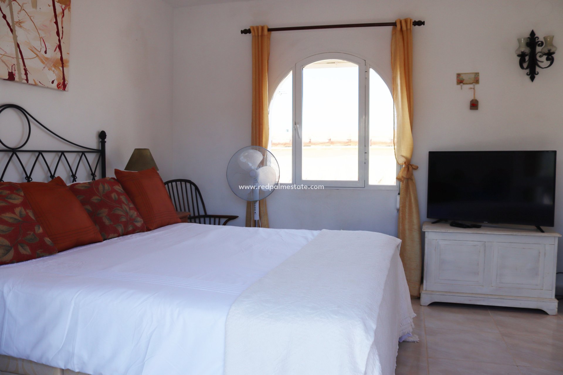 Revente - Villa -
Orba - Inland